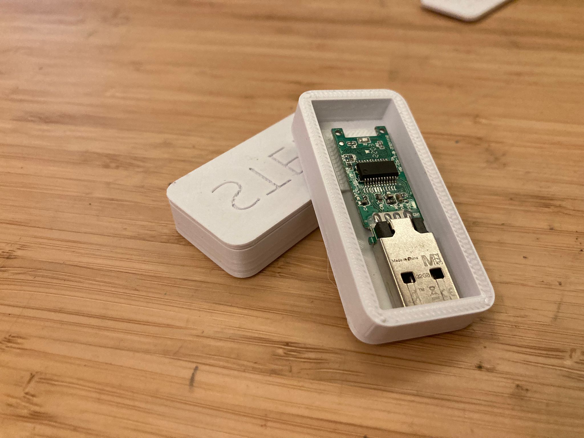 Safe box for your naked USB's