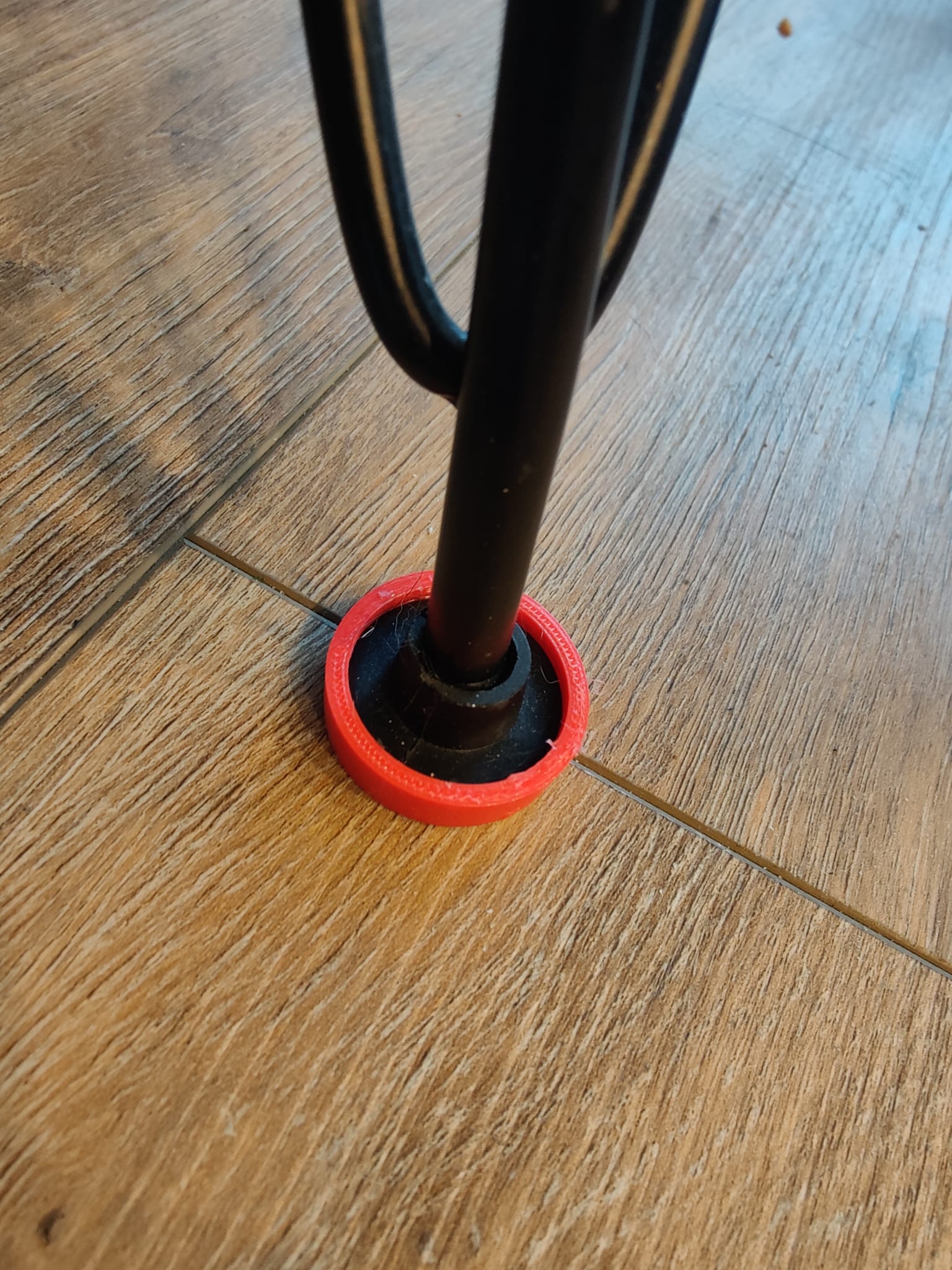Anti scratch feet for Vitra DSR