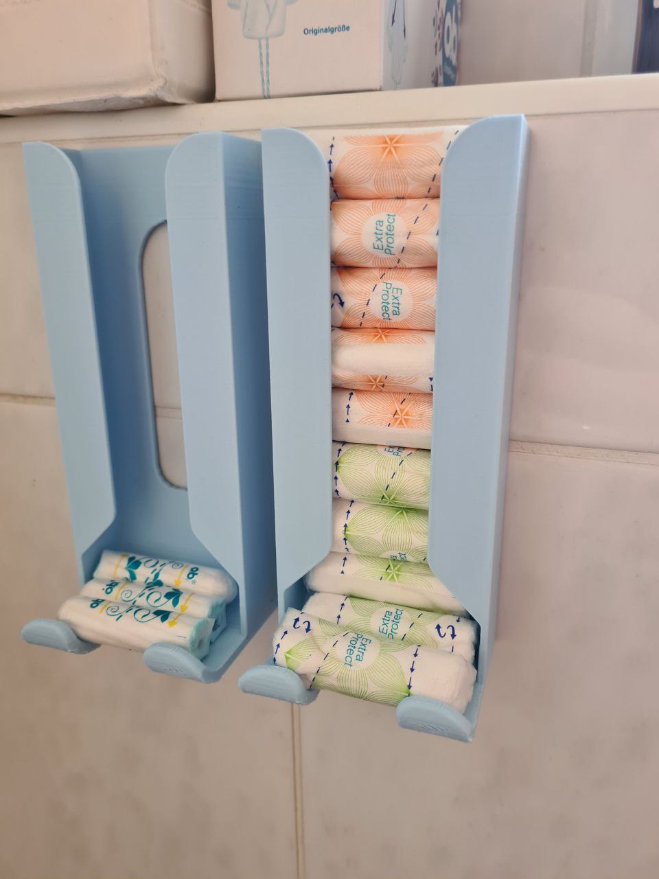 tampon dispenser wallmounted