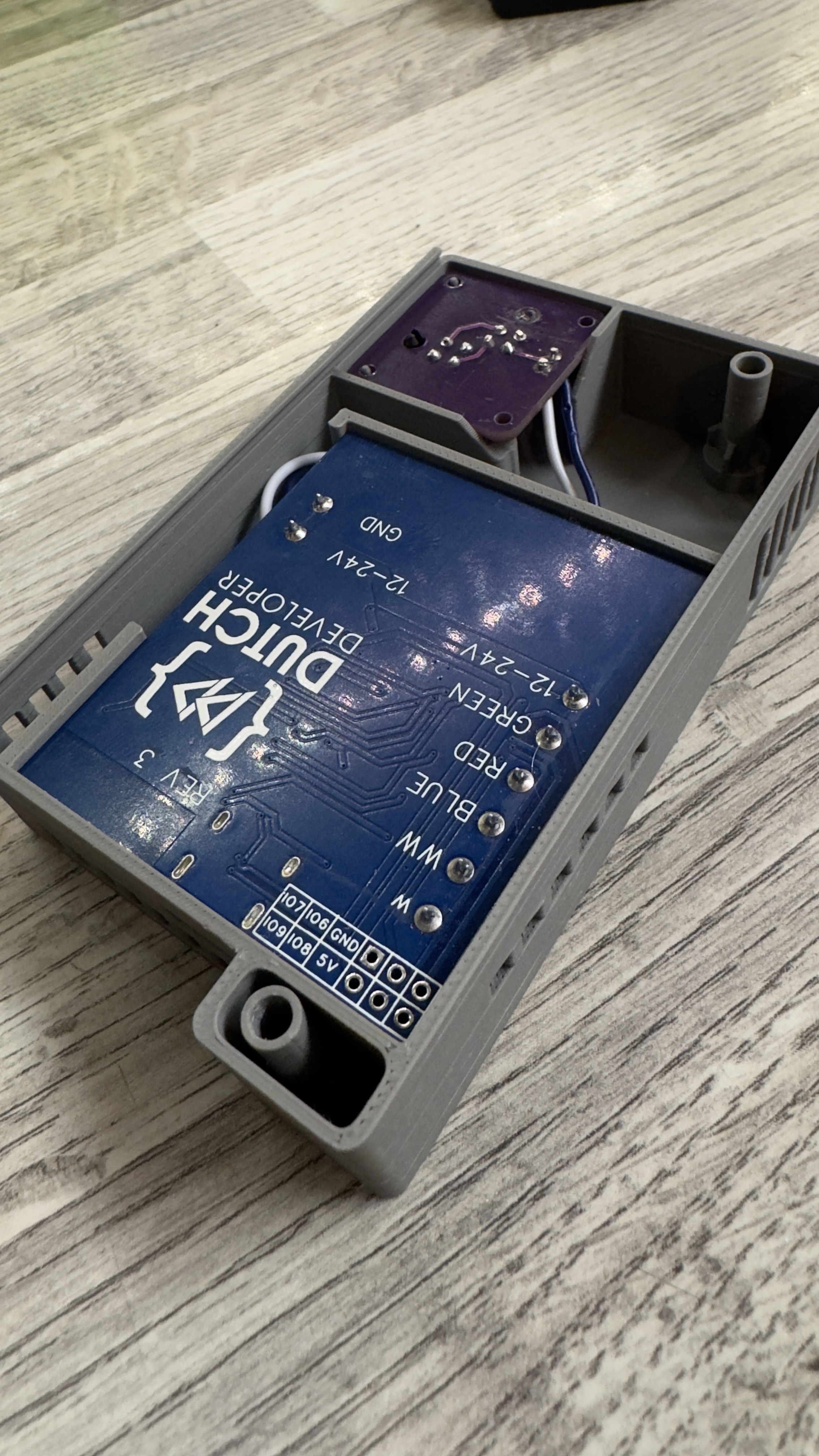 bambu-lab-blled-controller-and-power-tap-case-by-borax3d-download