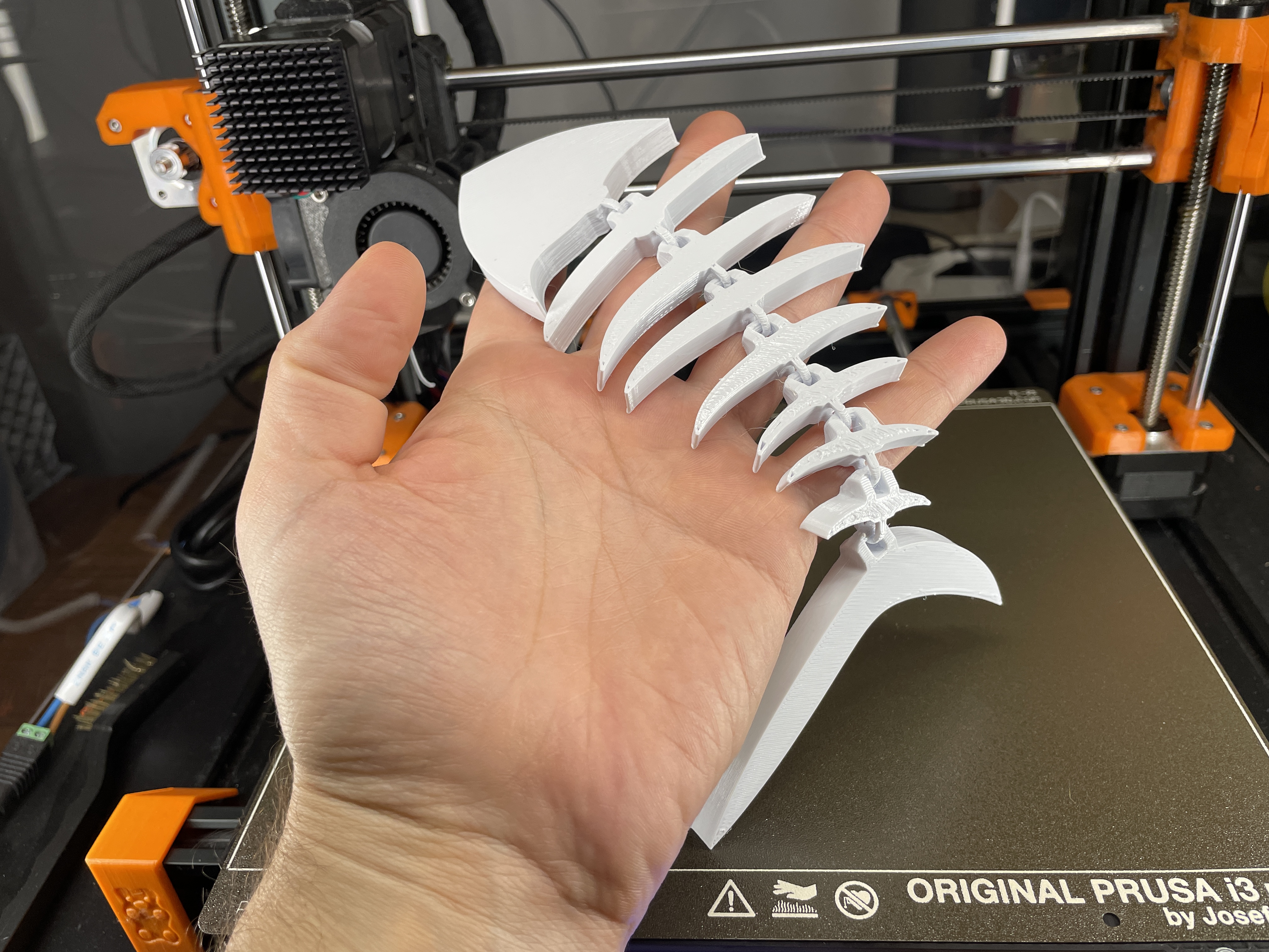 Miniatura 3 do modelo 3D Articulated fishbone