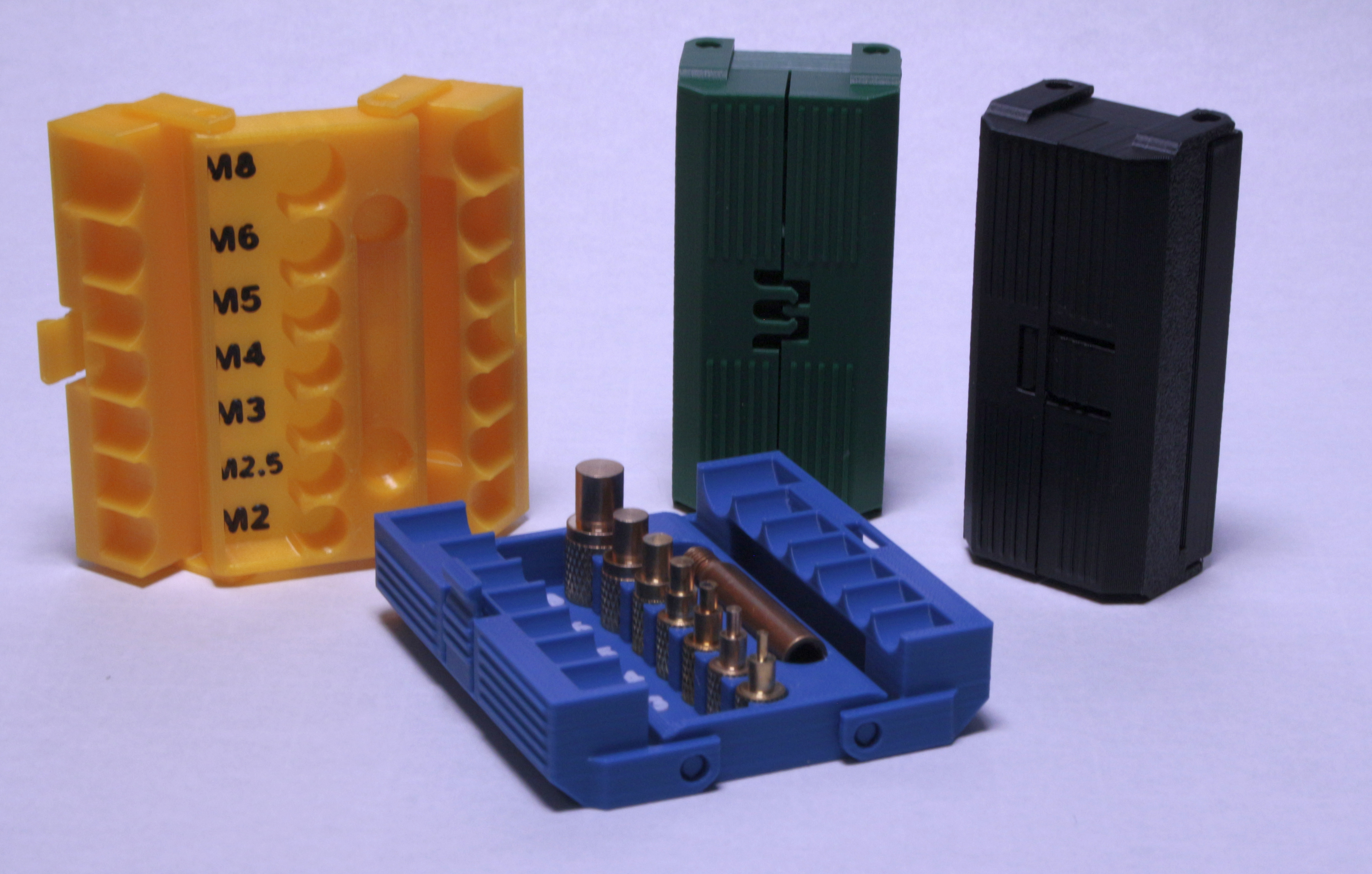 Storage case for heat set insert tips