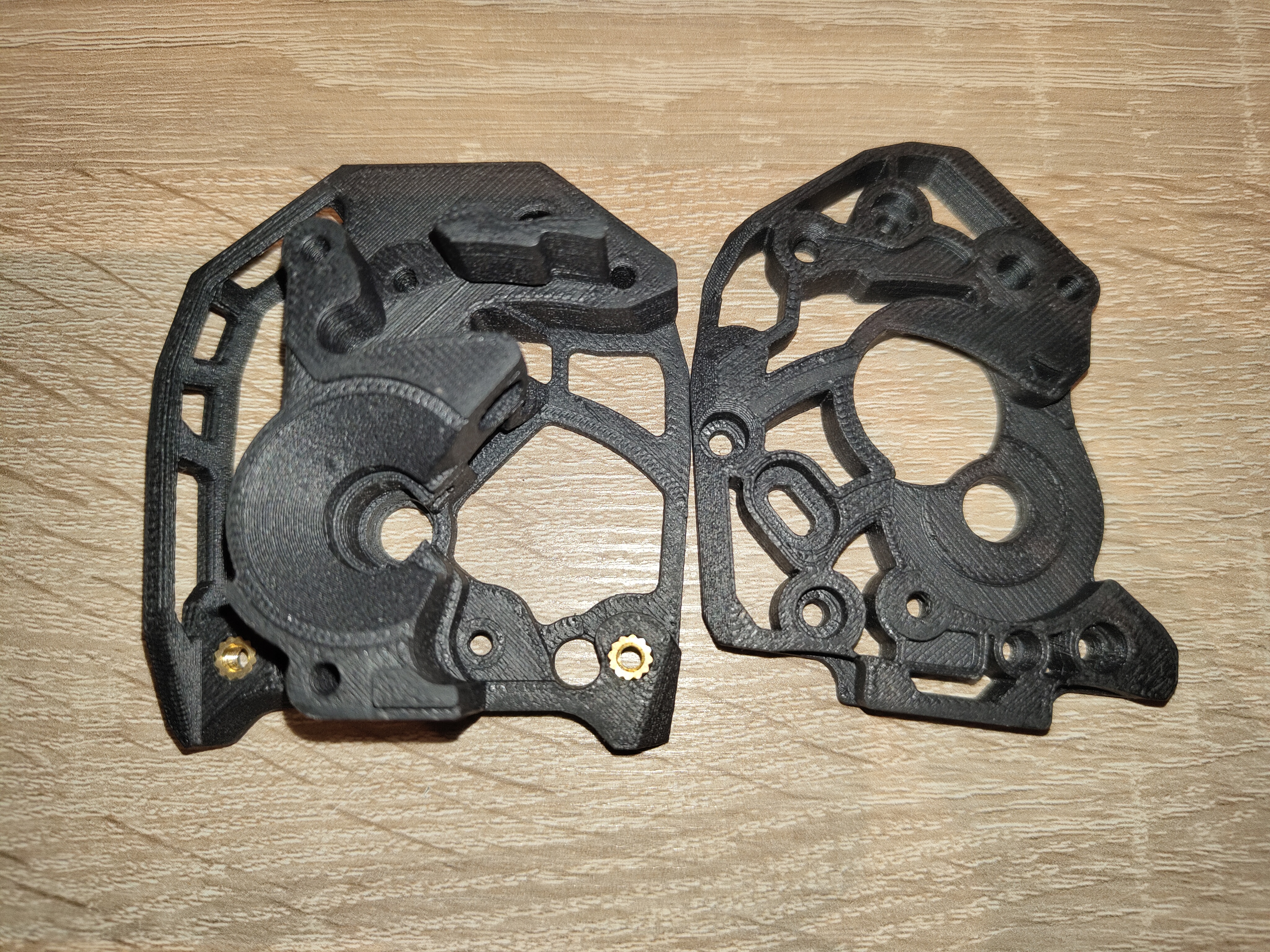 Skeletonized CW2 with filament sensor + Cover