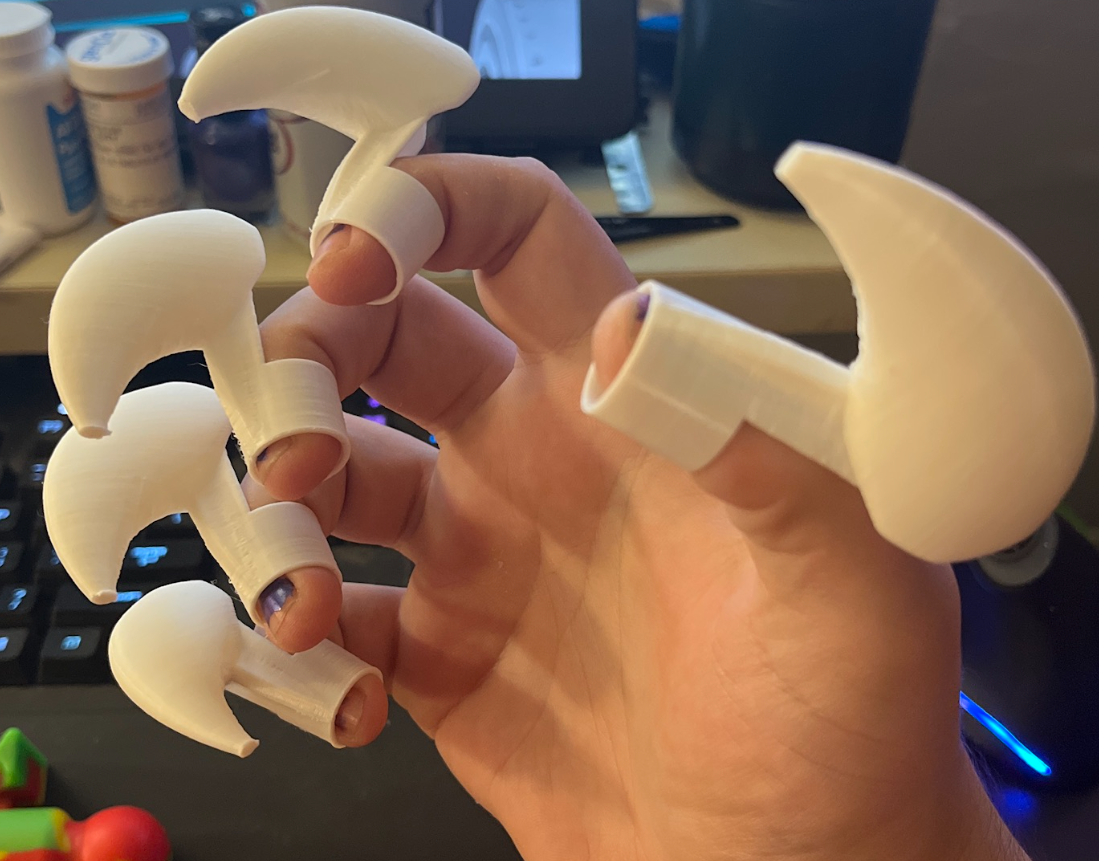Finger Claws