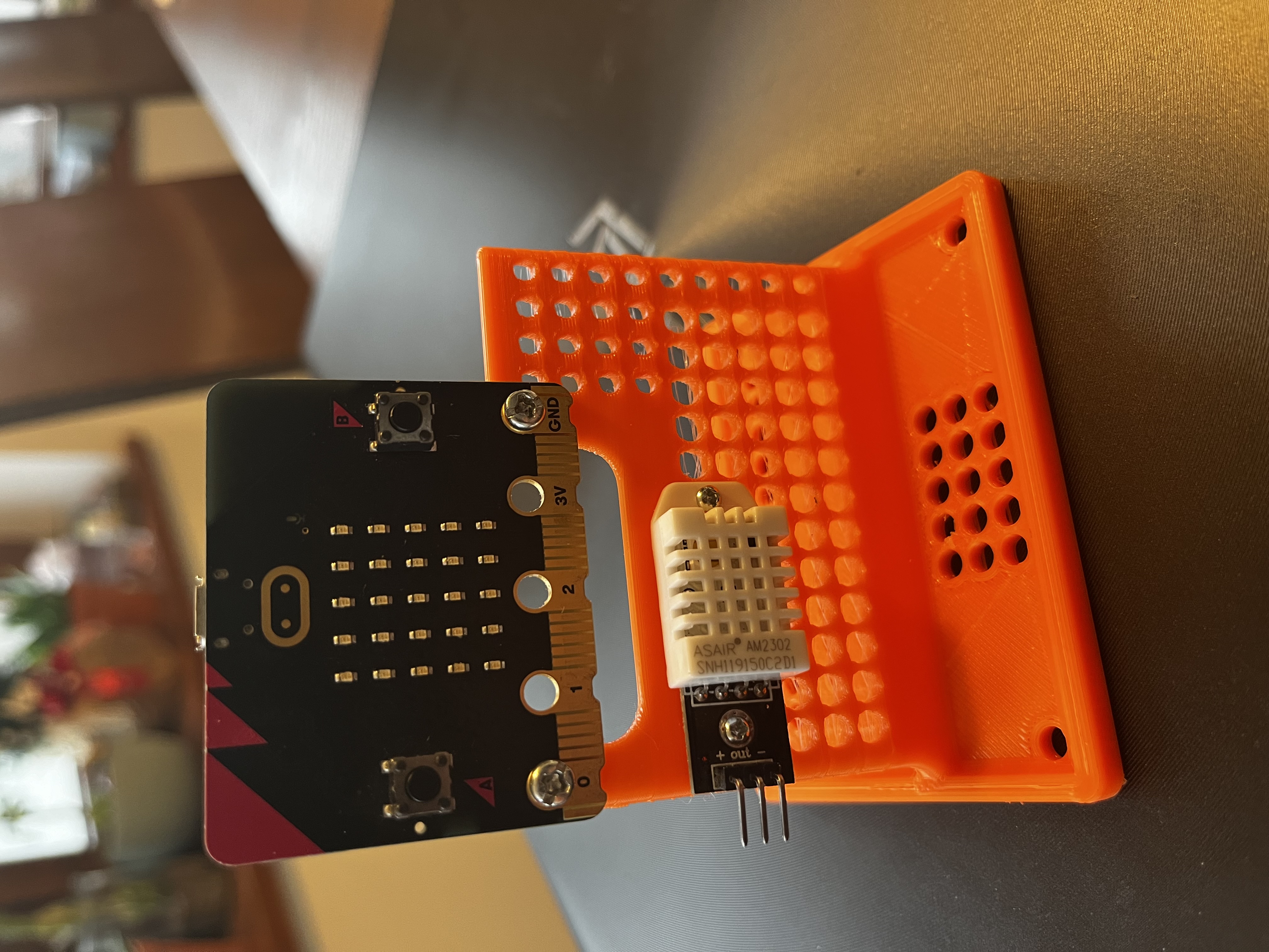 BBC micro:bit stand