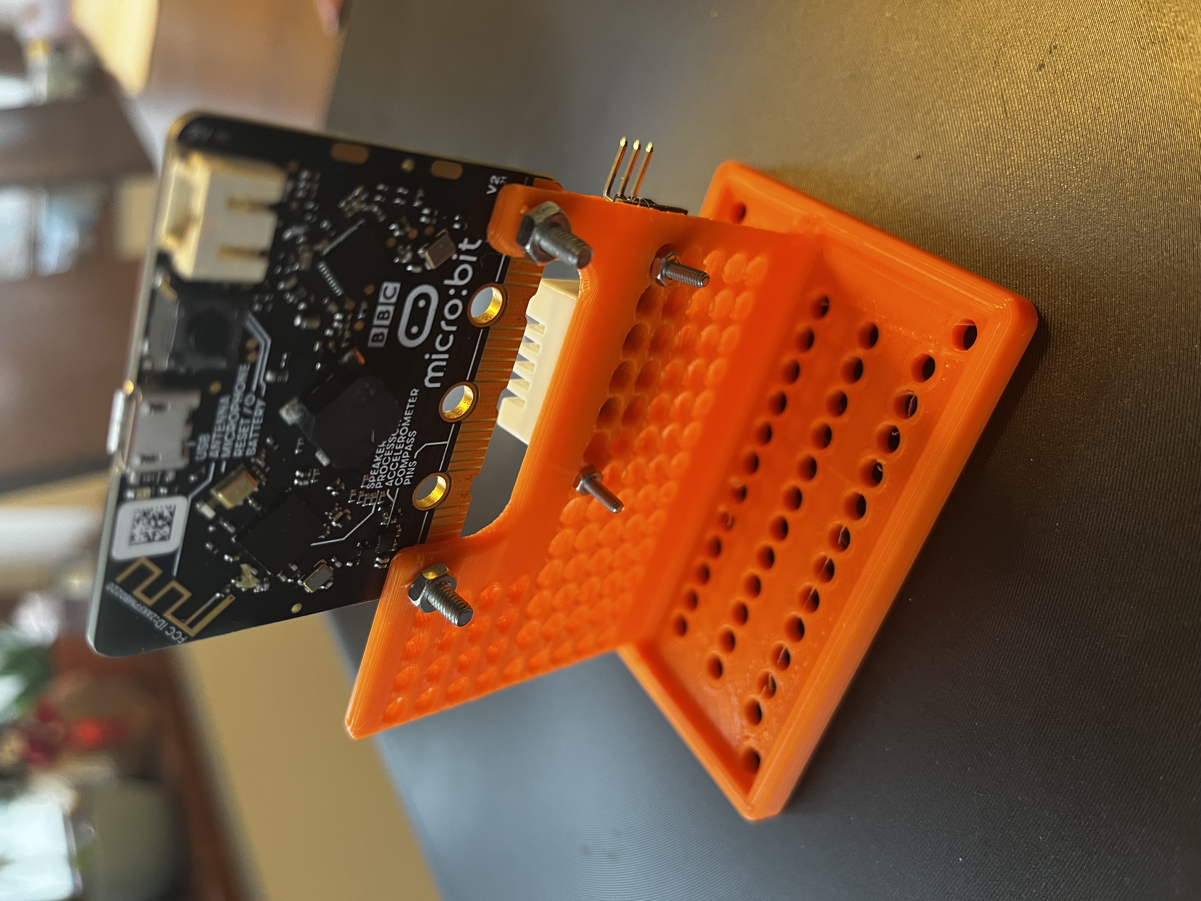Miniatura 2 do modelo 3D BBC micro:bit stand