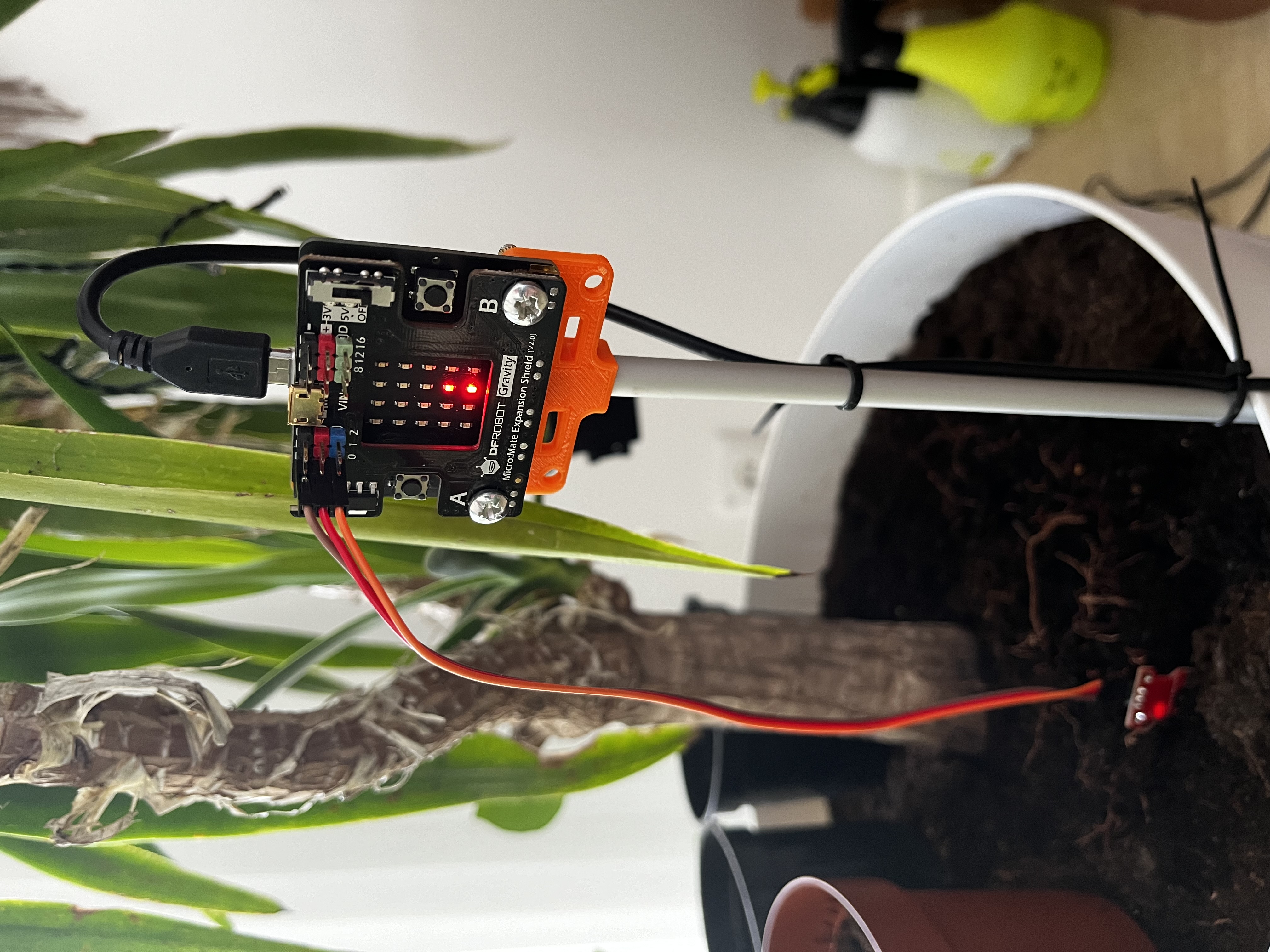 BBC microbit moisture sensor