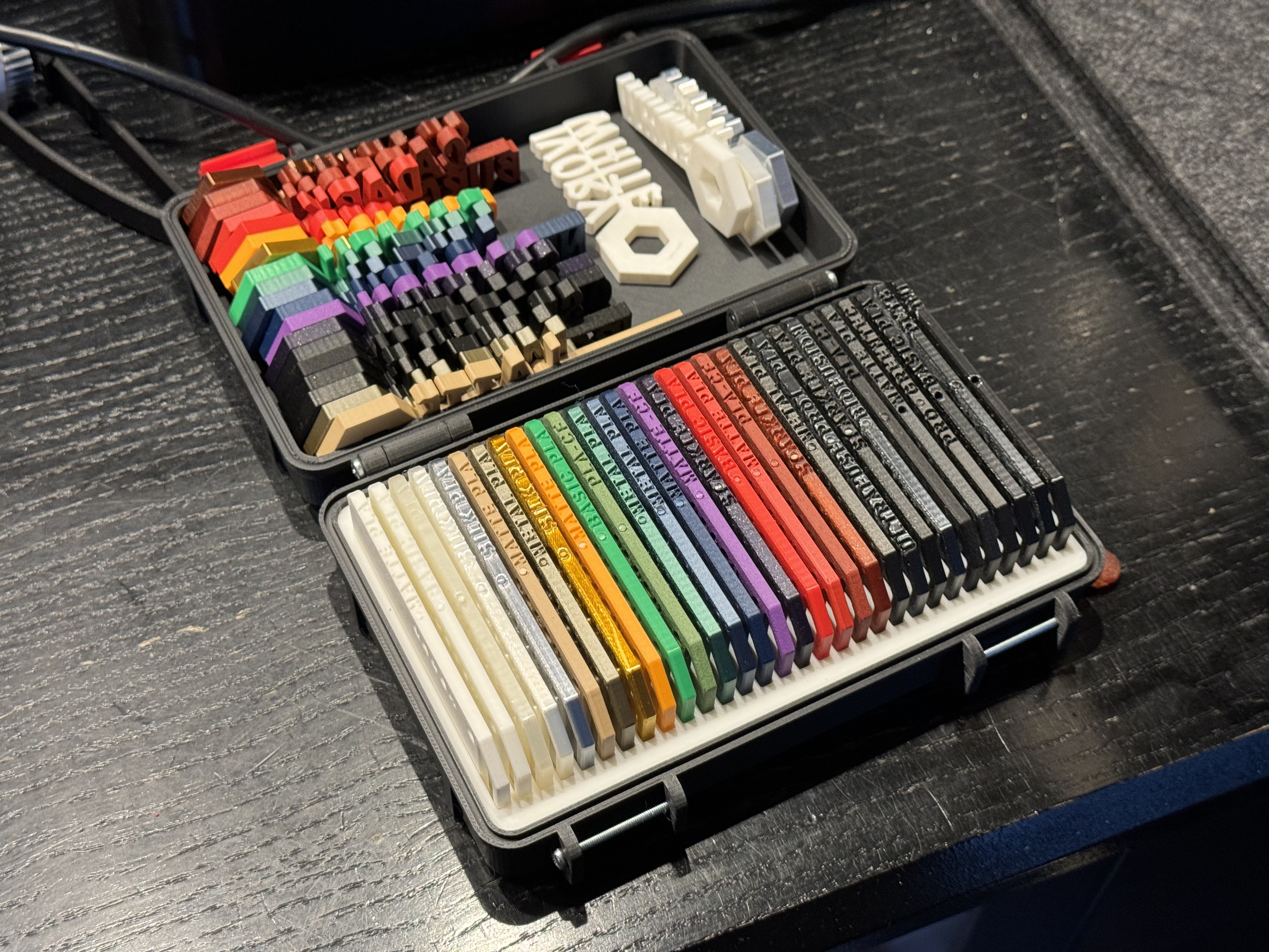 Rugged filament sample box | Inset Remix | Sample thickness adjusted