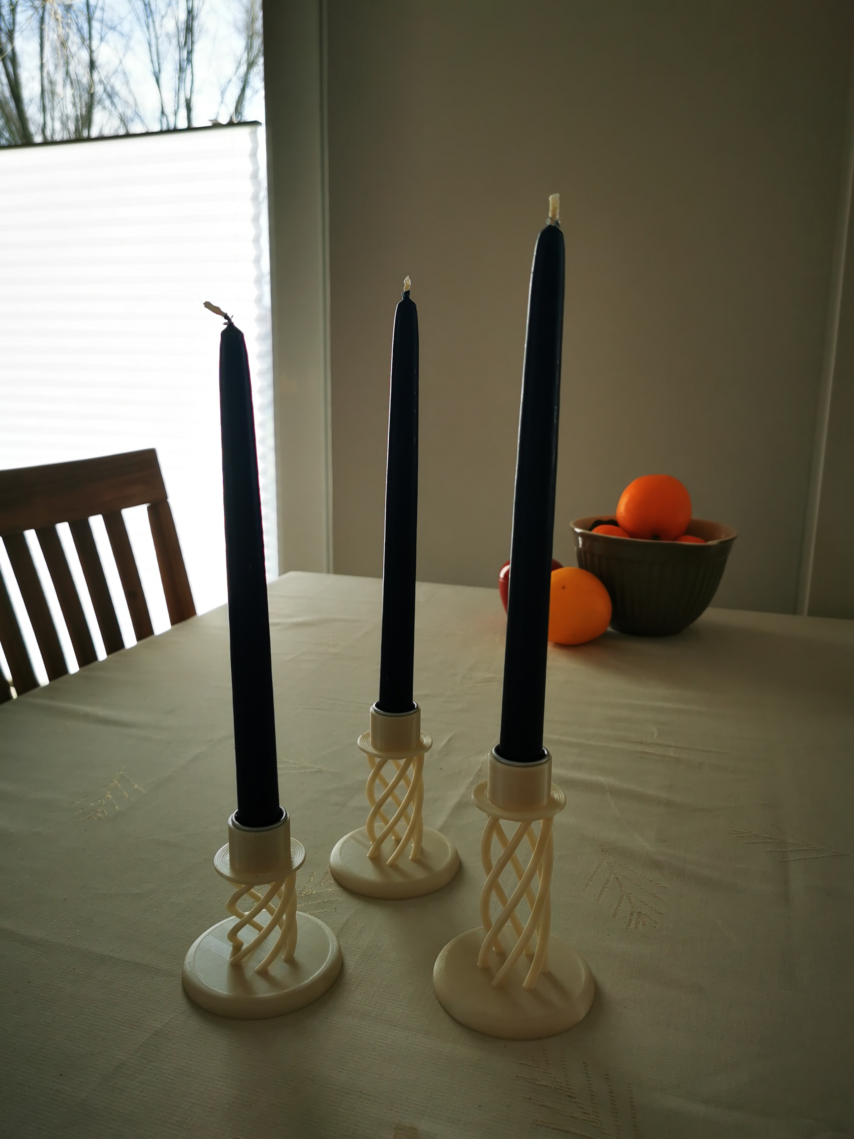 Candle holder