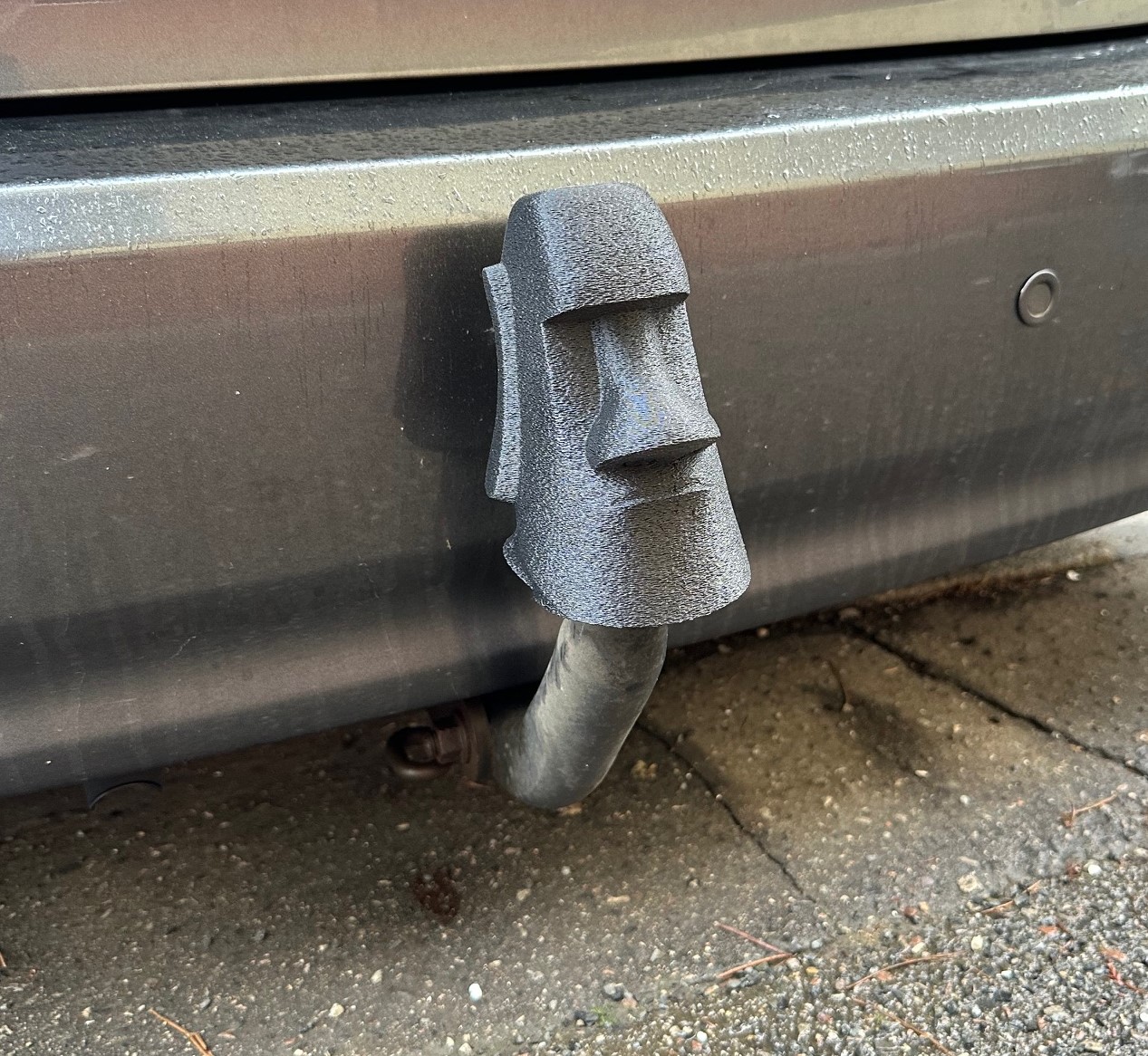 Moai Head for Tow Bar with Safety Lock