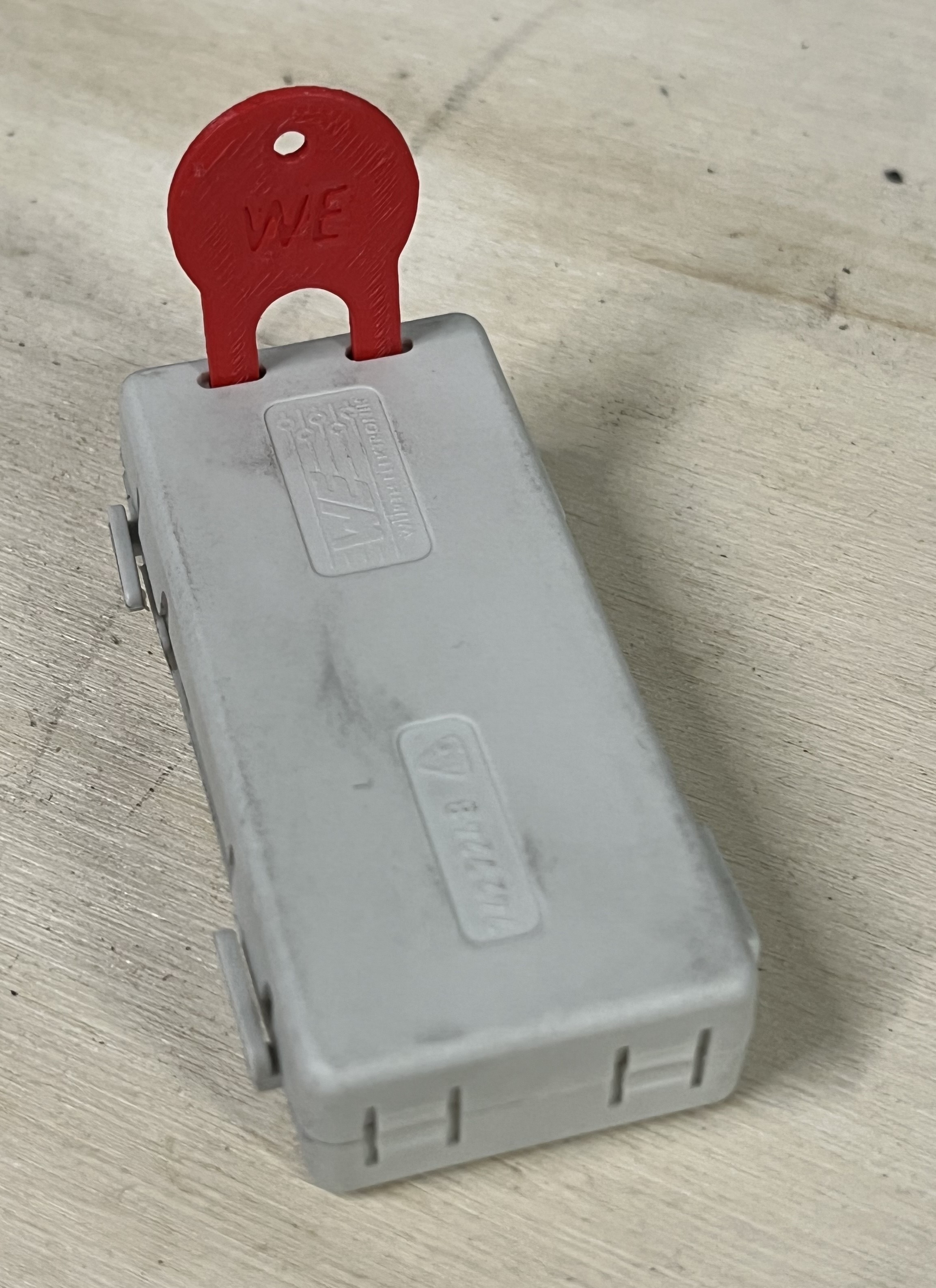 Wurth Elektronik WE-STAR-FLAT safety key