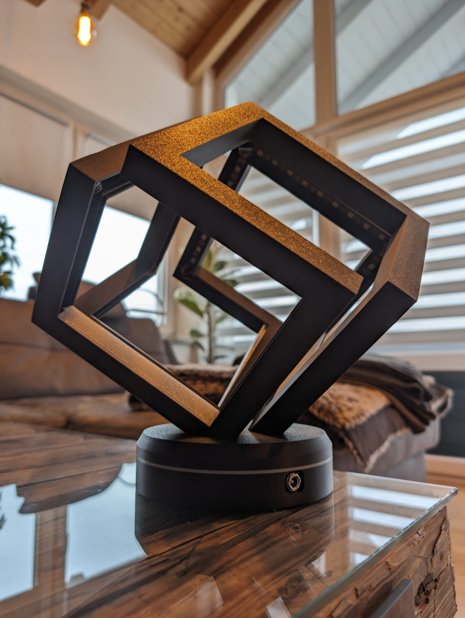 Miniatura 10 do modelo 3D Infinity Cube Light Flat Electronic Base