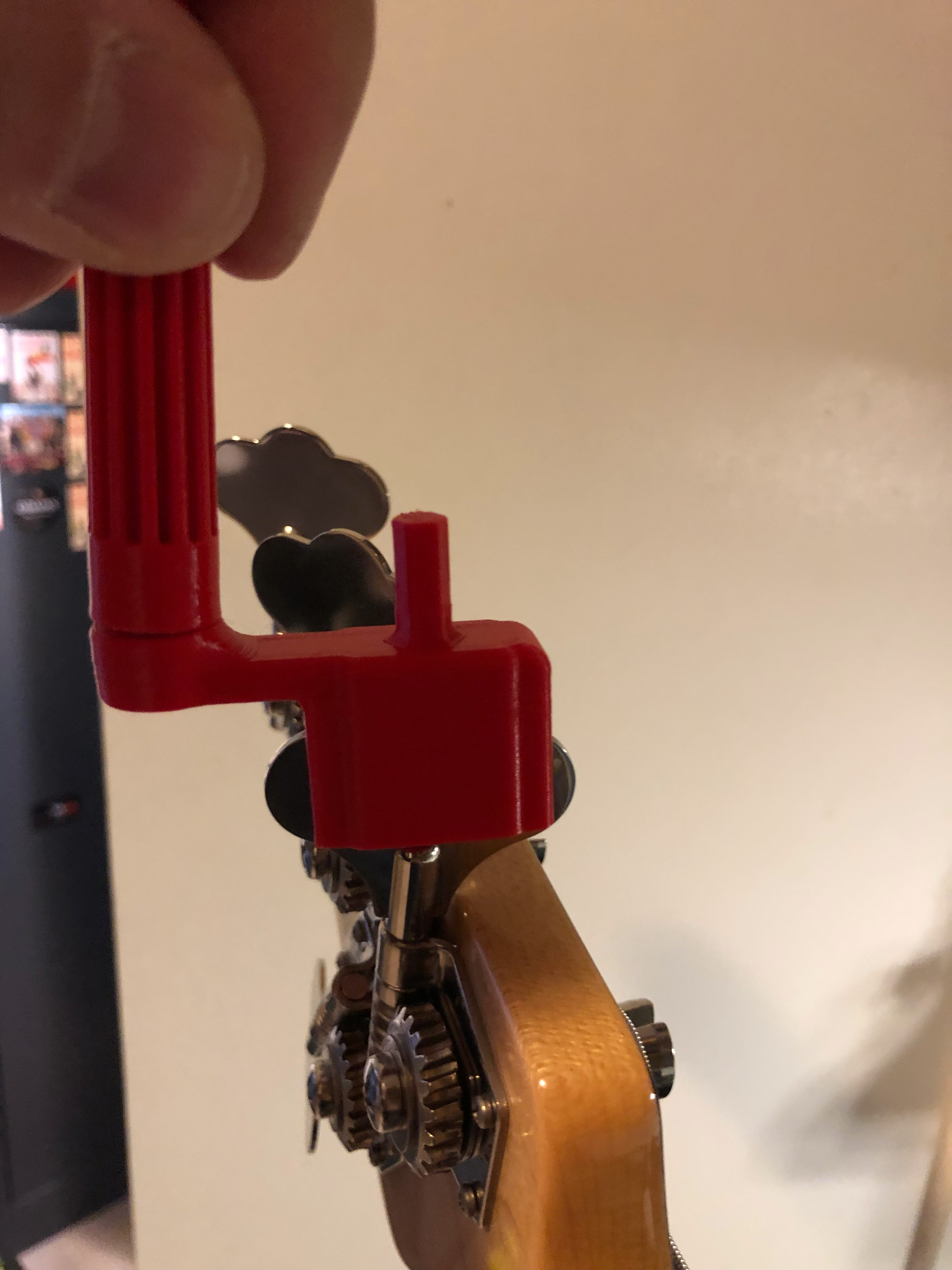 Miniatura 4 do modelo 3D Bass/Guitar string winder