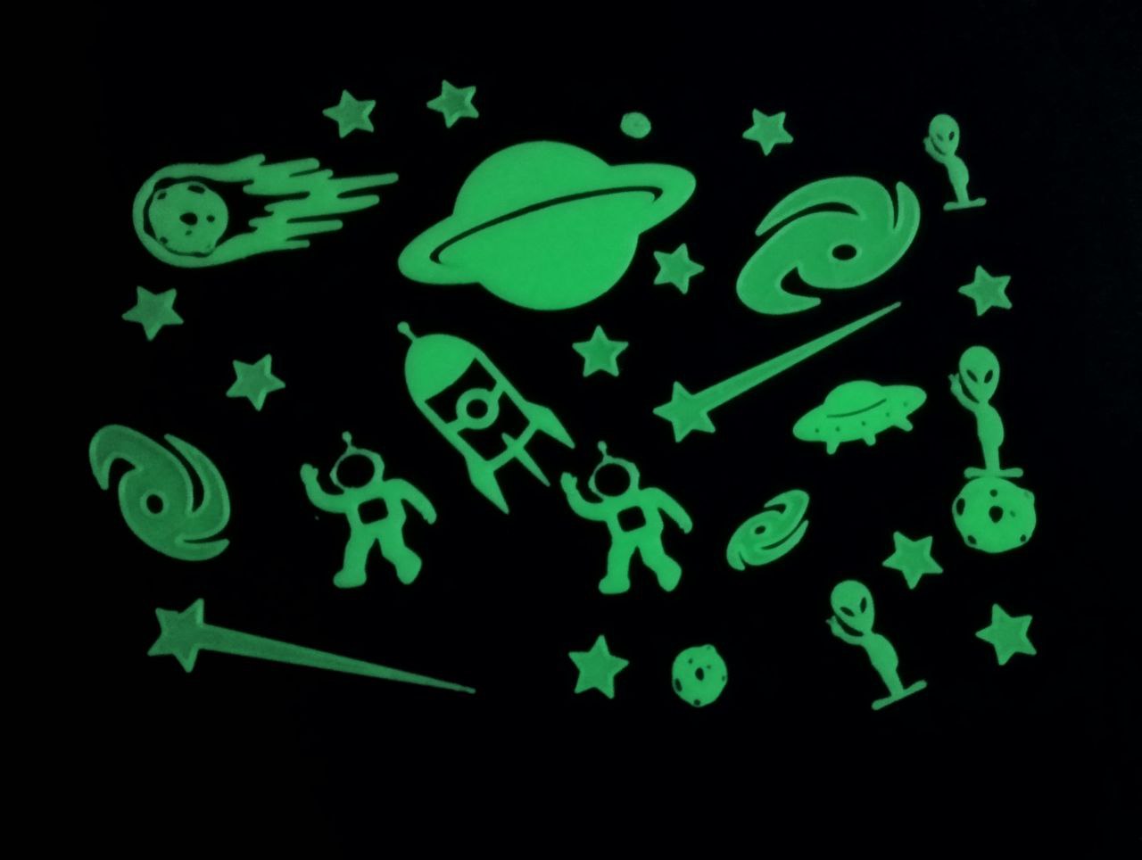 Glow in the dark stars for your cealing