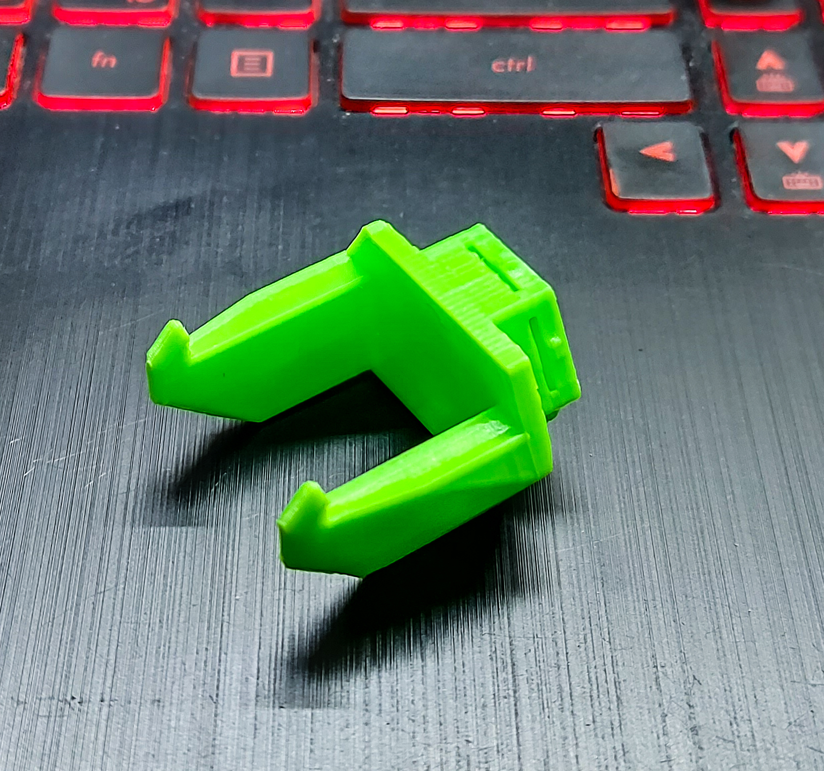 Hammer Holder by Yirii Shevchuk Download free STL model