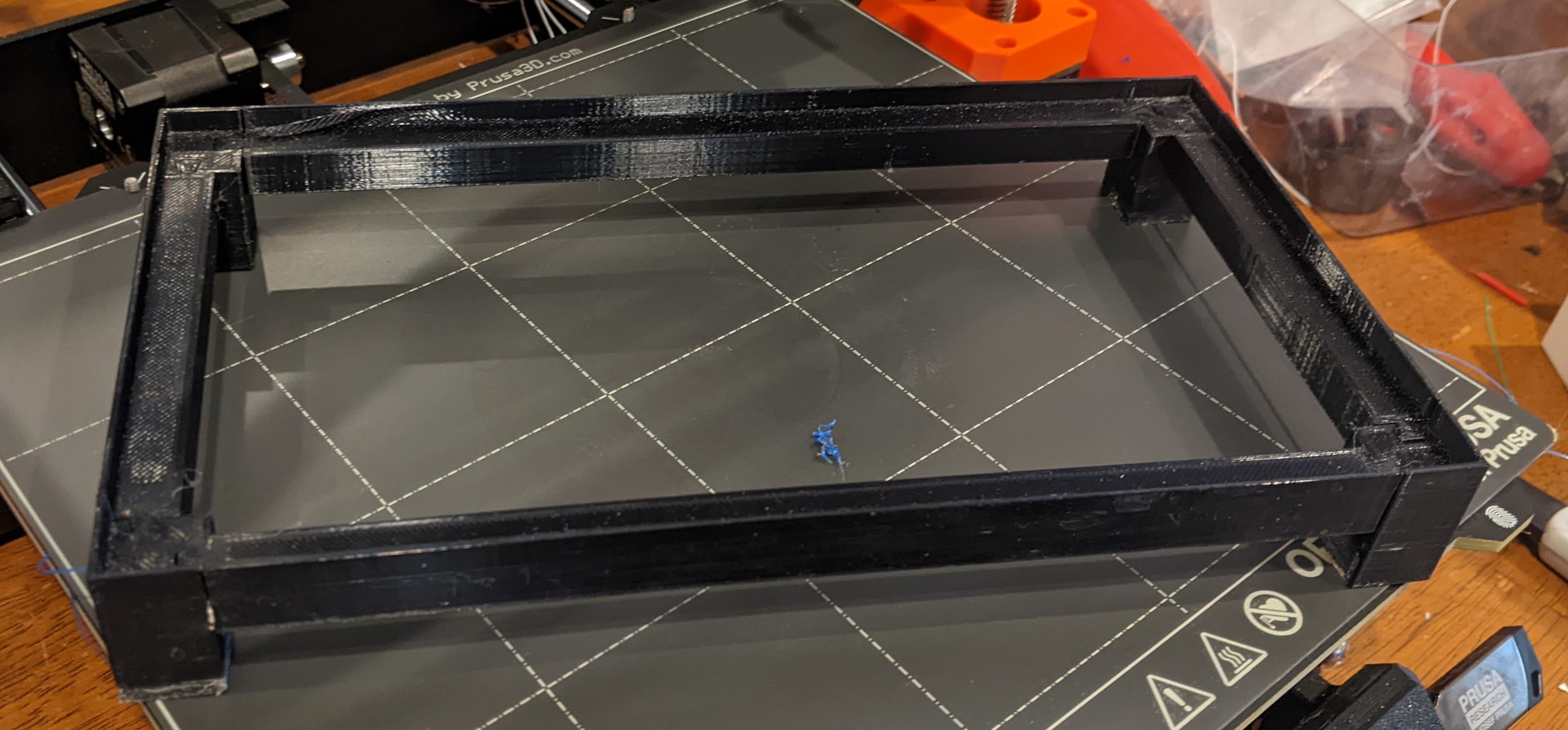 Parametric Stand With a Rim - Tissue Box or Other Rectangular Object Holder