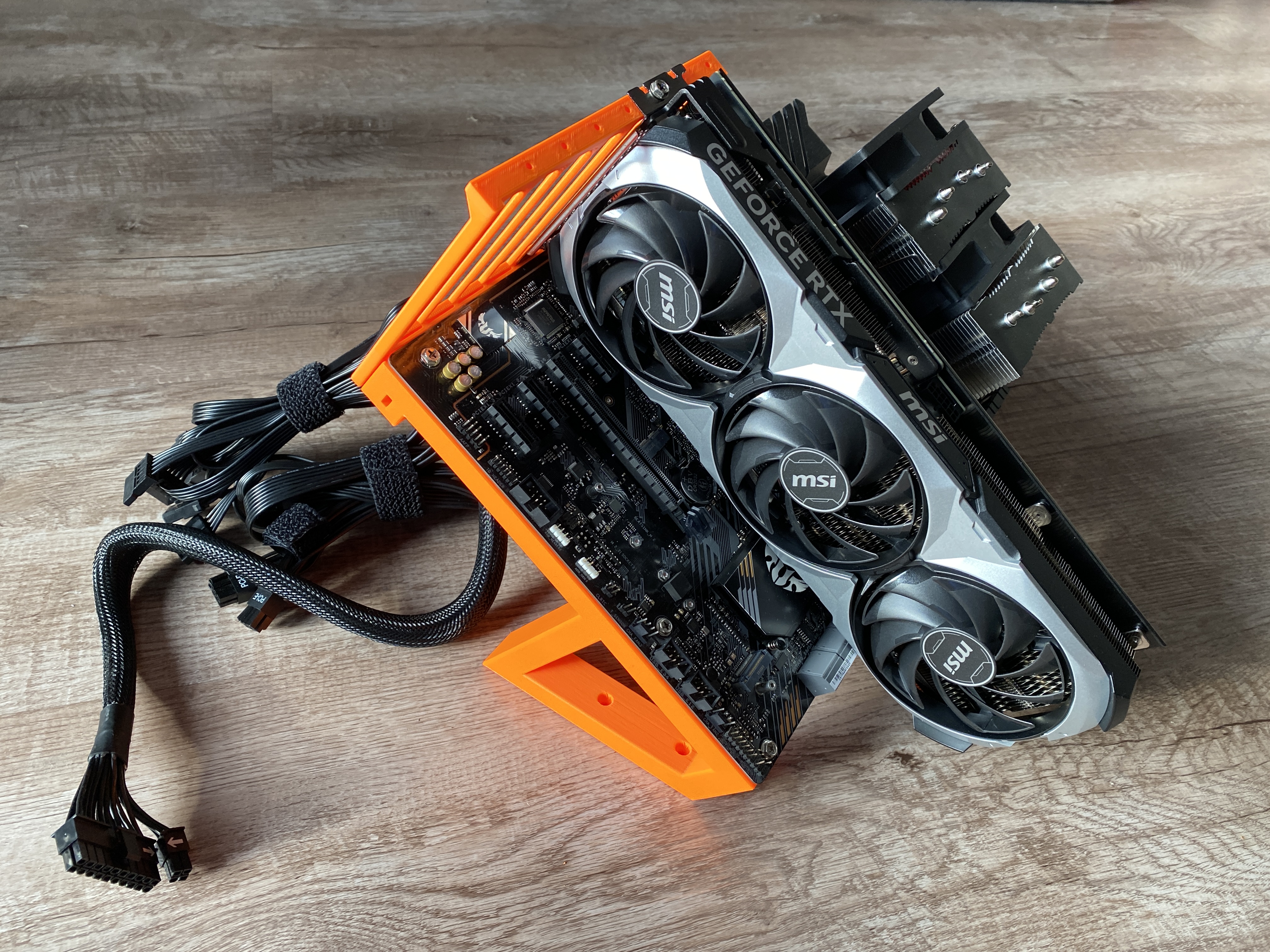 Miniatura 13 do modelo 3D ATX Open Frame PC Case Tabletop