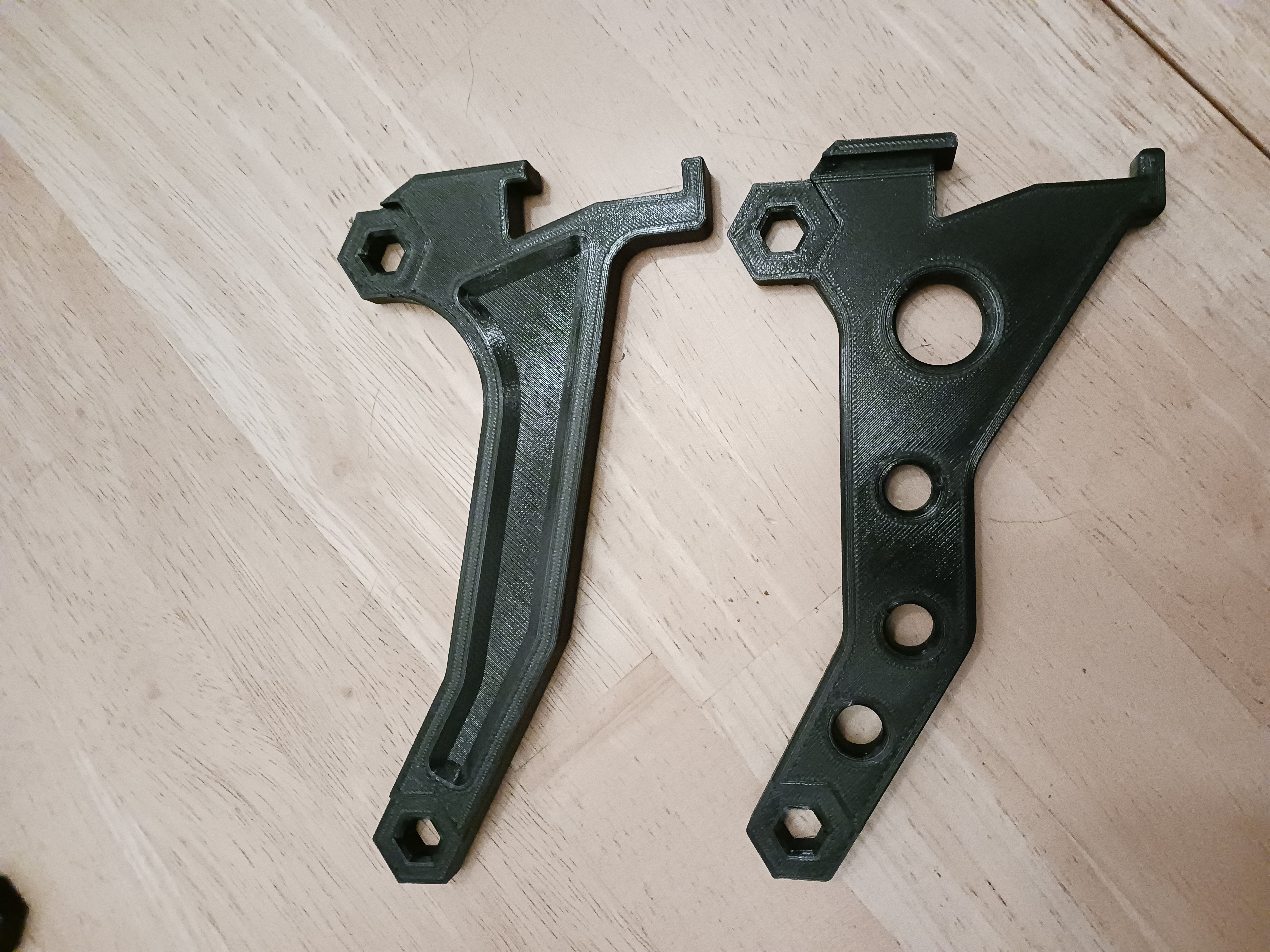 Modified brakets