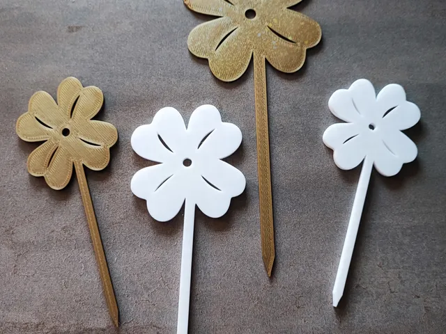 shamrock stick / Kleeblatt