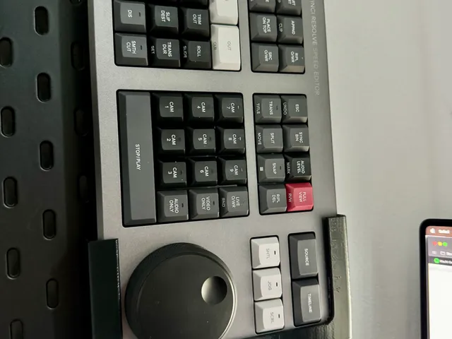 Skadis Holder Davinci Resolve Speed Editor