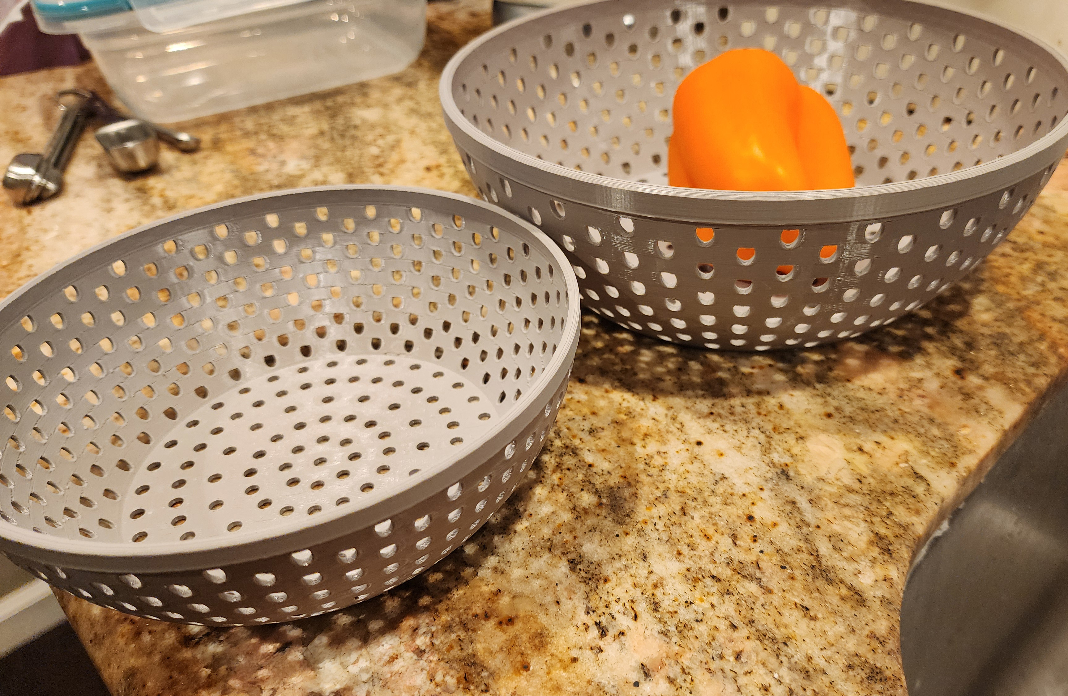 Colanders - No Supports — thumbnail 3