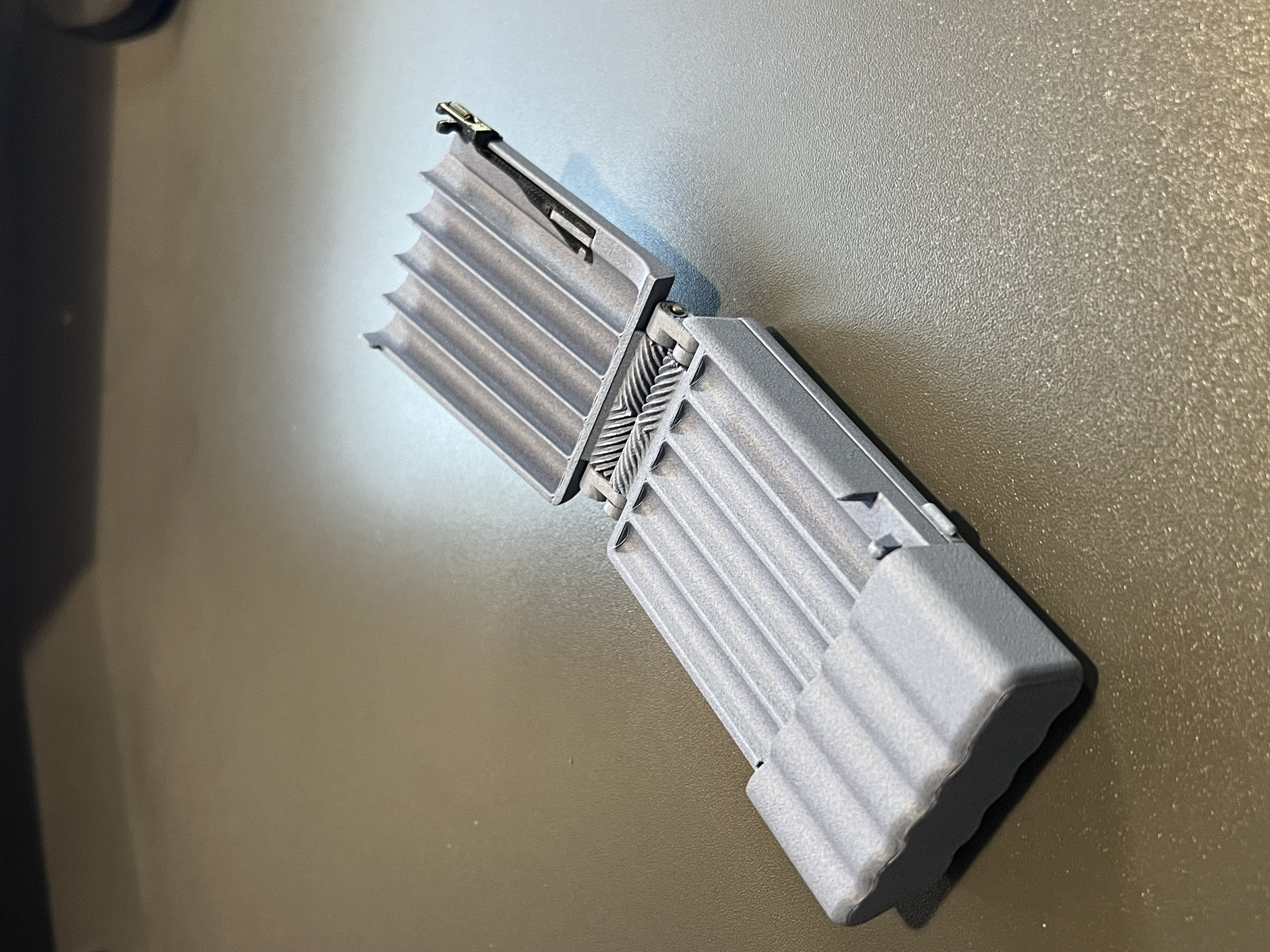 Miniatura 2 do modelo 3D cigarette case