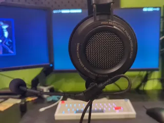 V moda boompro hotsell with the fidelio x2