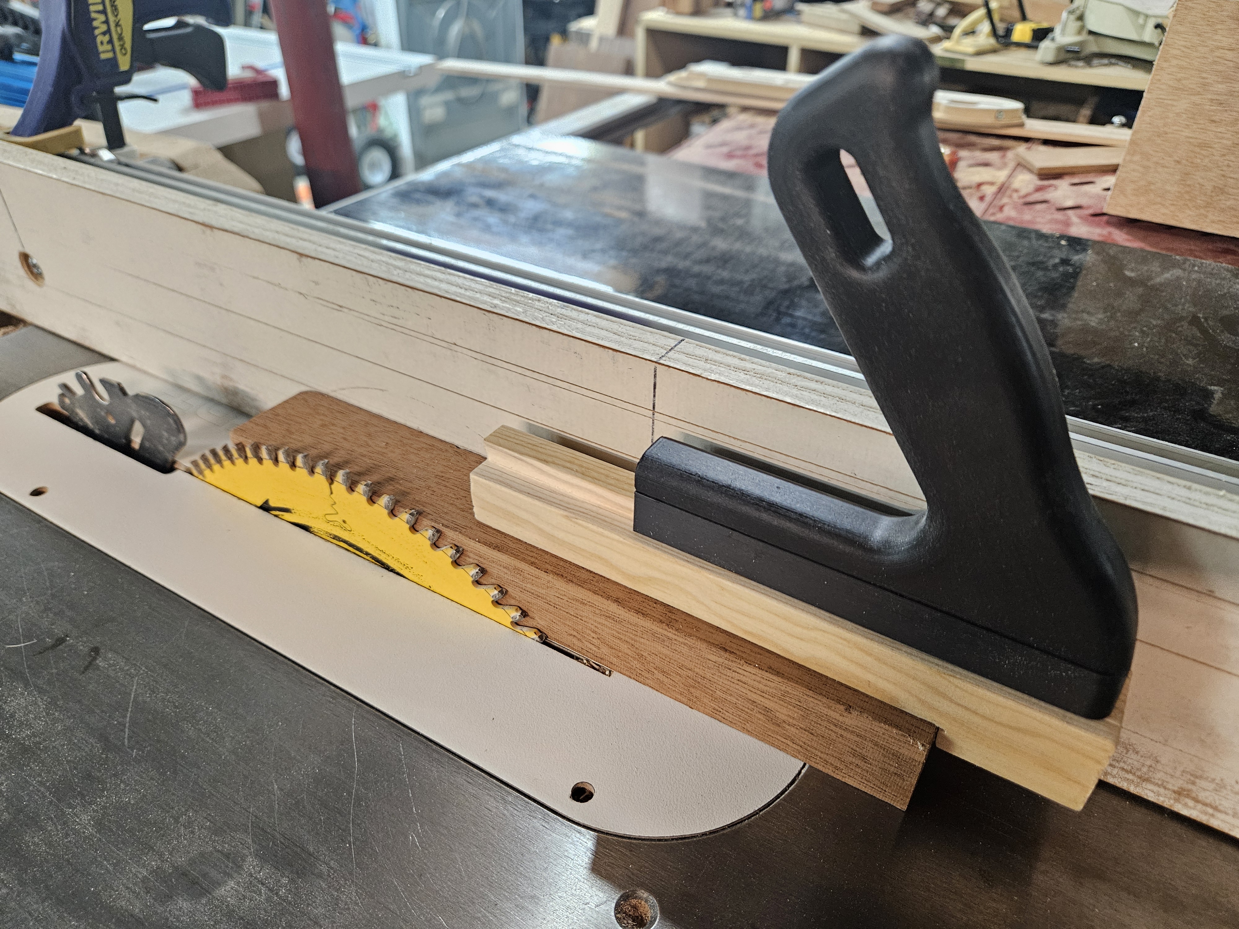 Miniatura 2 do modelo 3D Dovetail Push Block Handle