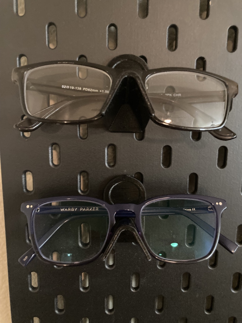 Glasses and sunglasses holder for Ikea Skadis (No T-Clips)