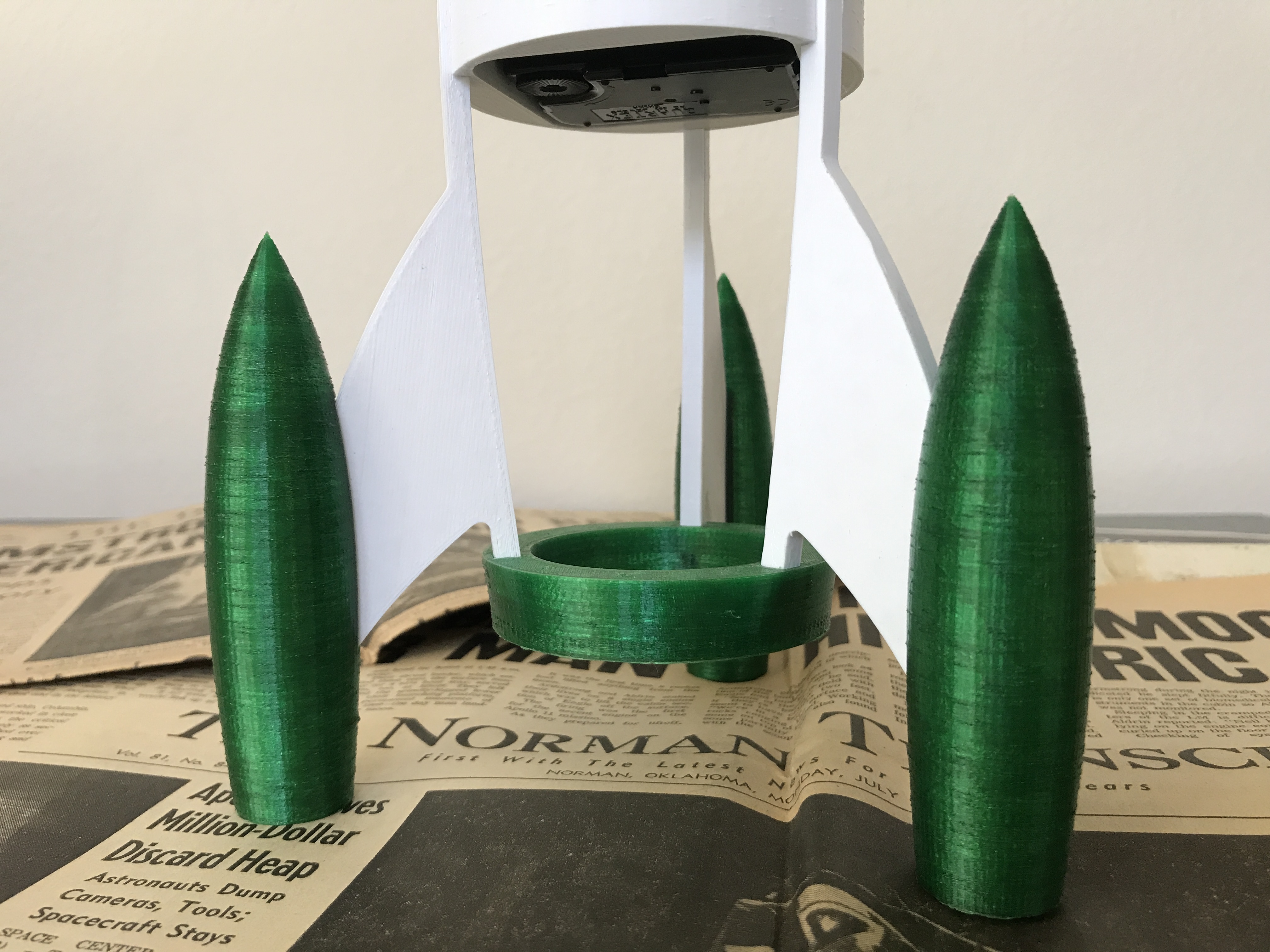 Miniatura 3 do modelo 3D Rocket Clock