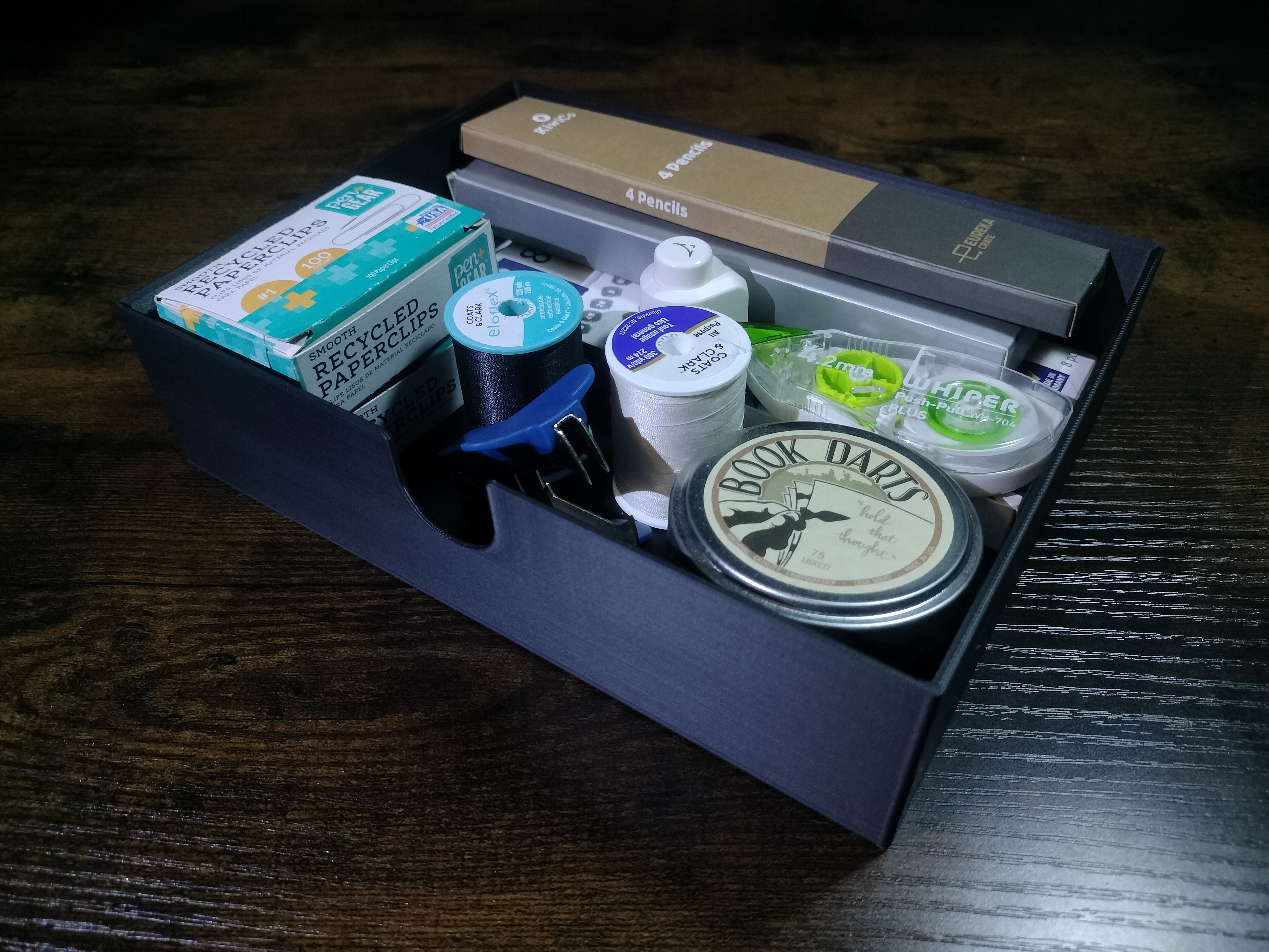 Miniatura 5 do modelo 3D Desktop Organizer - 3 Part Bin Storage - Minimalistic, Stackable, Low-Cost