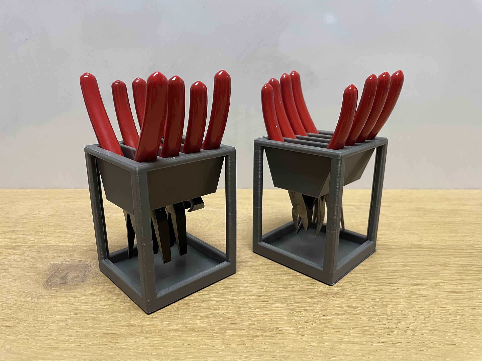 Tabletop Mini Pliers Rack