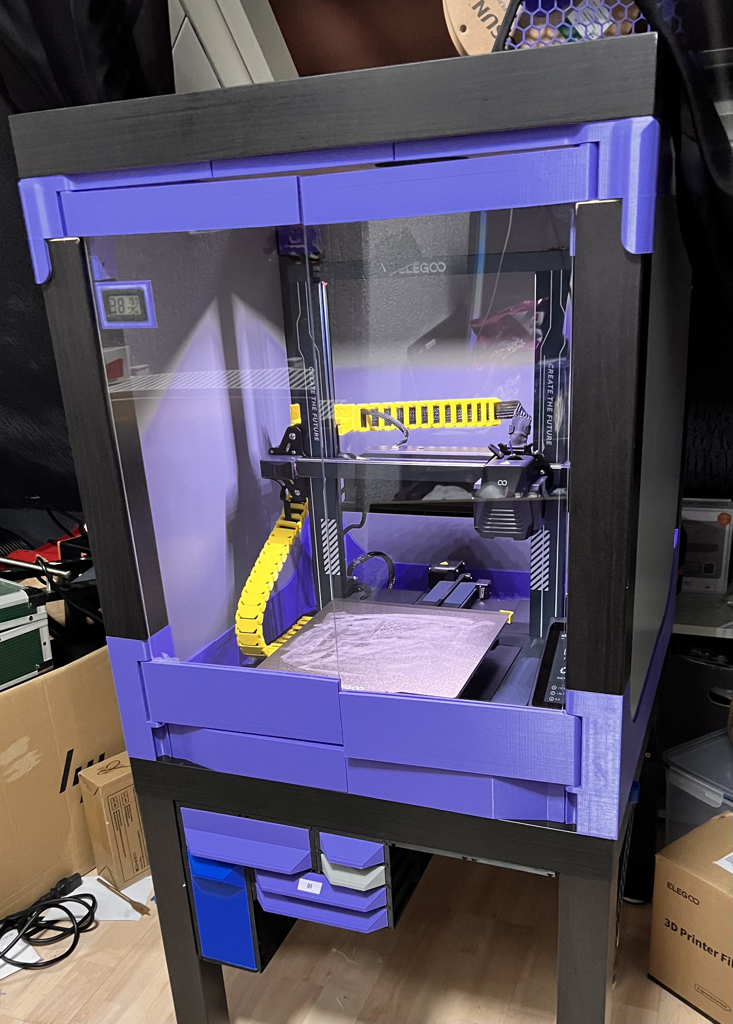 Smaller Corners for Ikea Lack Enclousure