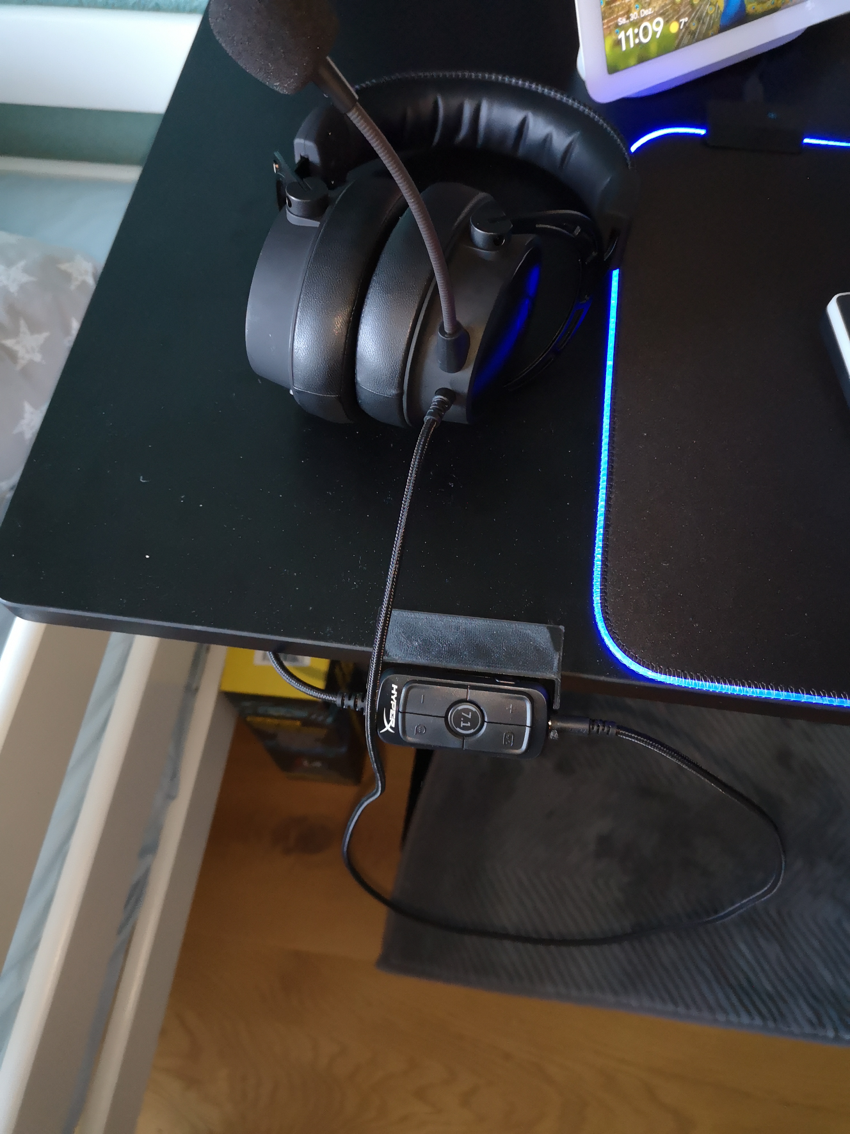 HyperX Tischhalterung