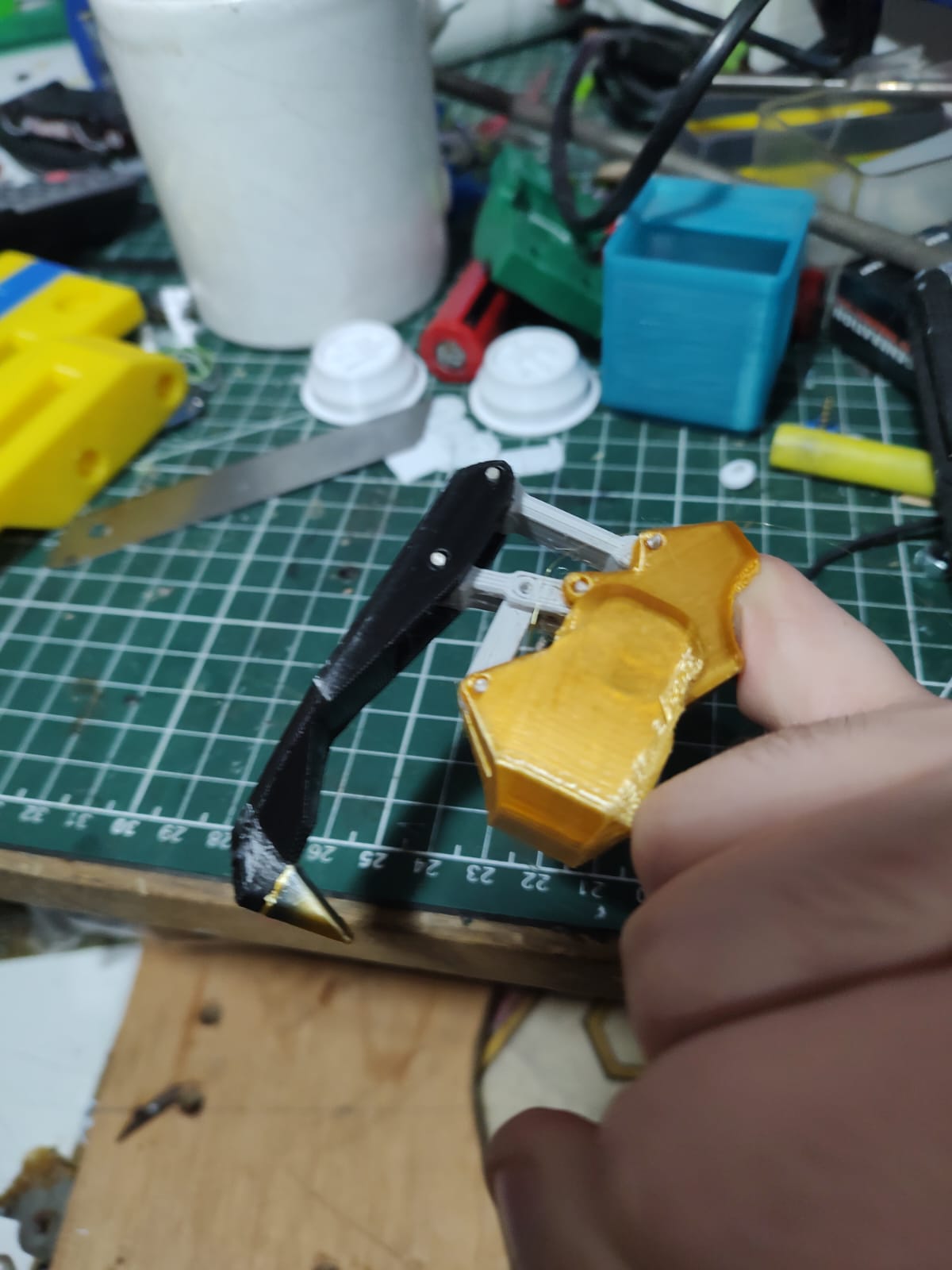 Miniatura 3 do modelo 3D Retractable Claw