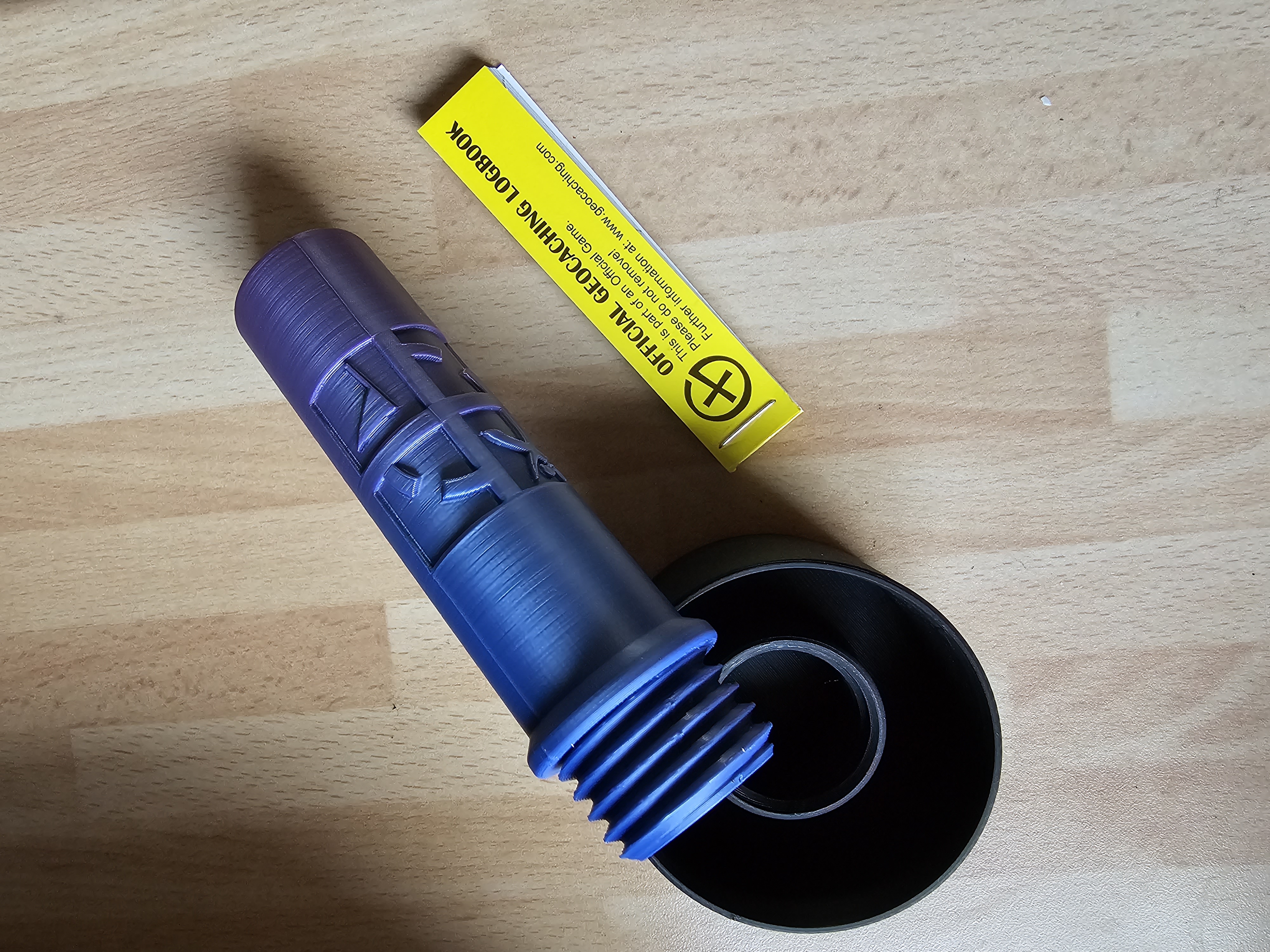Geocache Container for 60 mm pipe posts