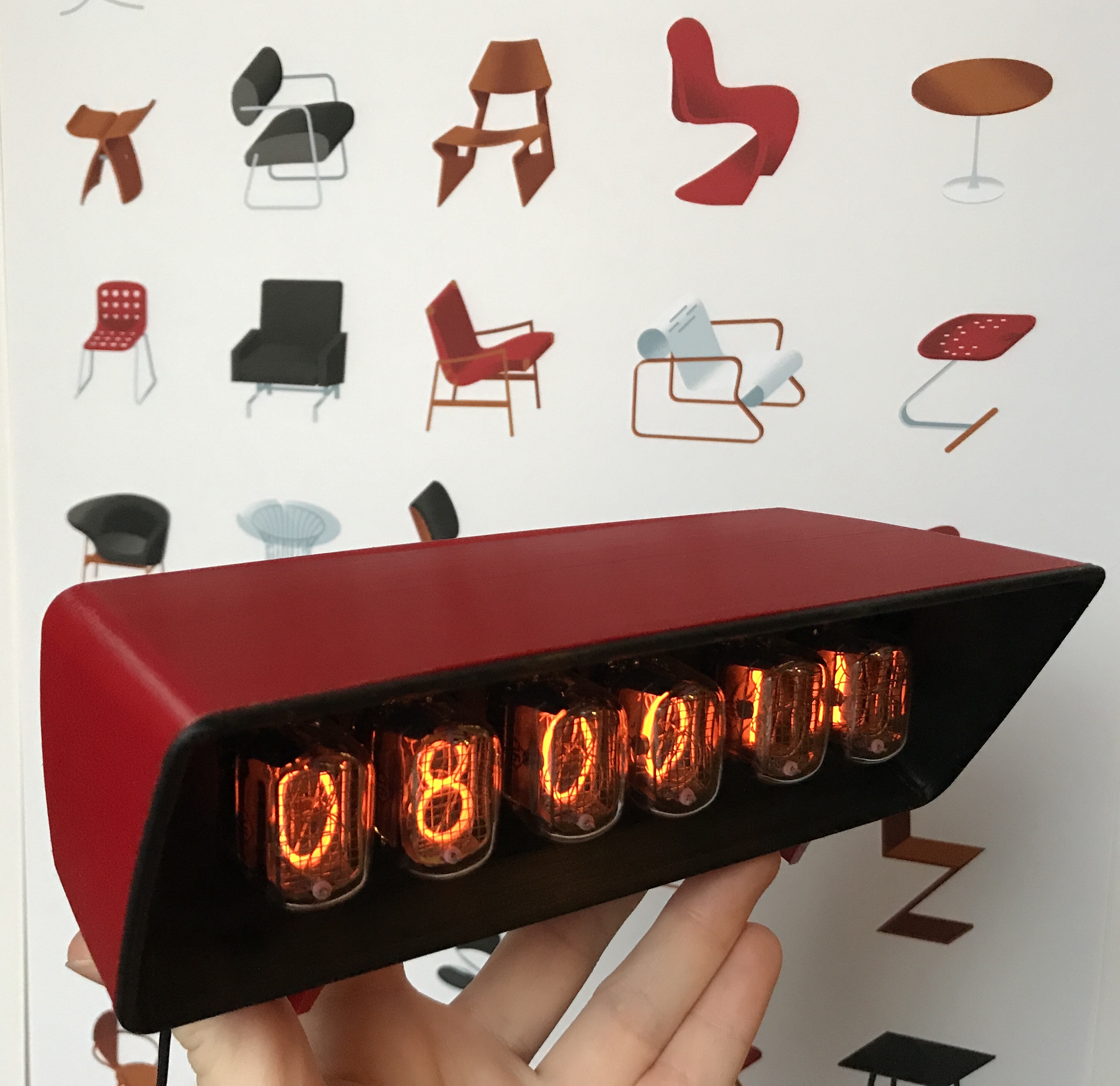 Miniatura 15 do modelo 3D Midcentury Nixie Digital Clock Case