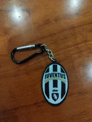 STL file keychain customizable T-shirt Juventus portachiavi personalizzabile  🗝️・3D printer design to download・Cults