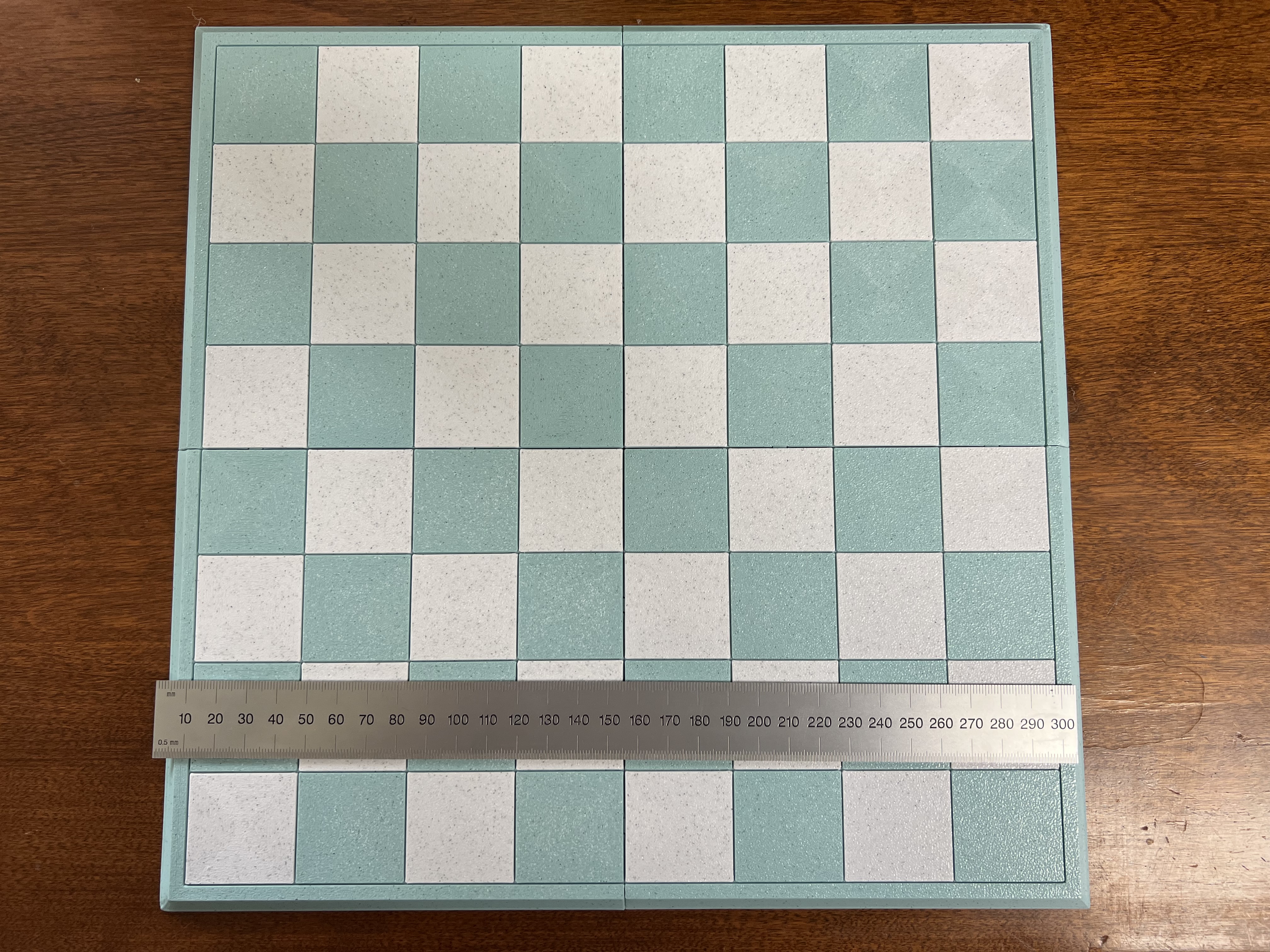 Yet another chessboard