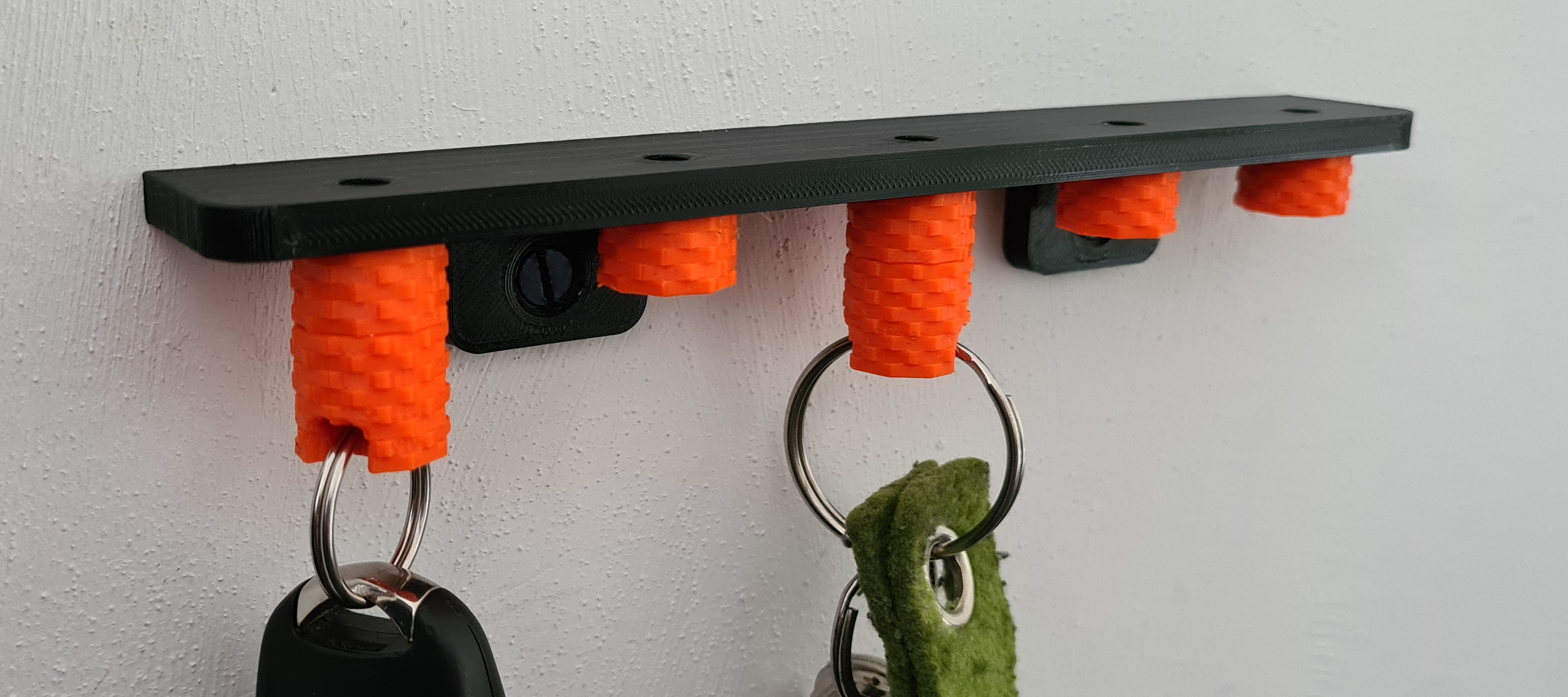 Key rack with hangers by LADsPrint Download free STL model