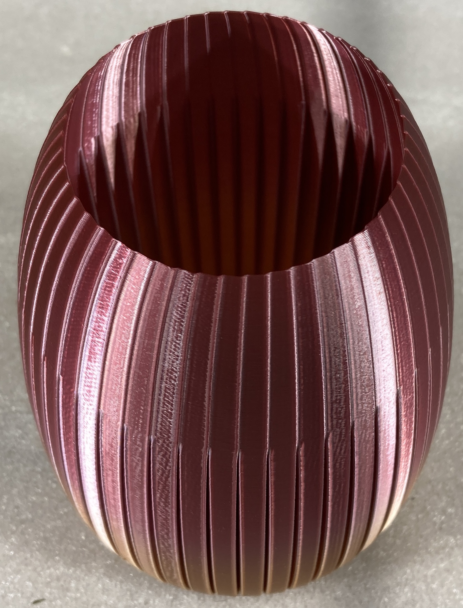 Miniatura 2 do modelo 3D Split Curve Vase