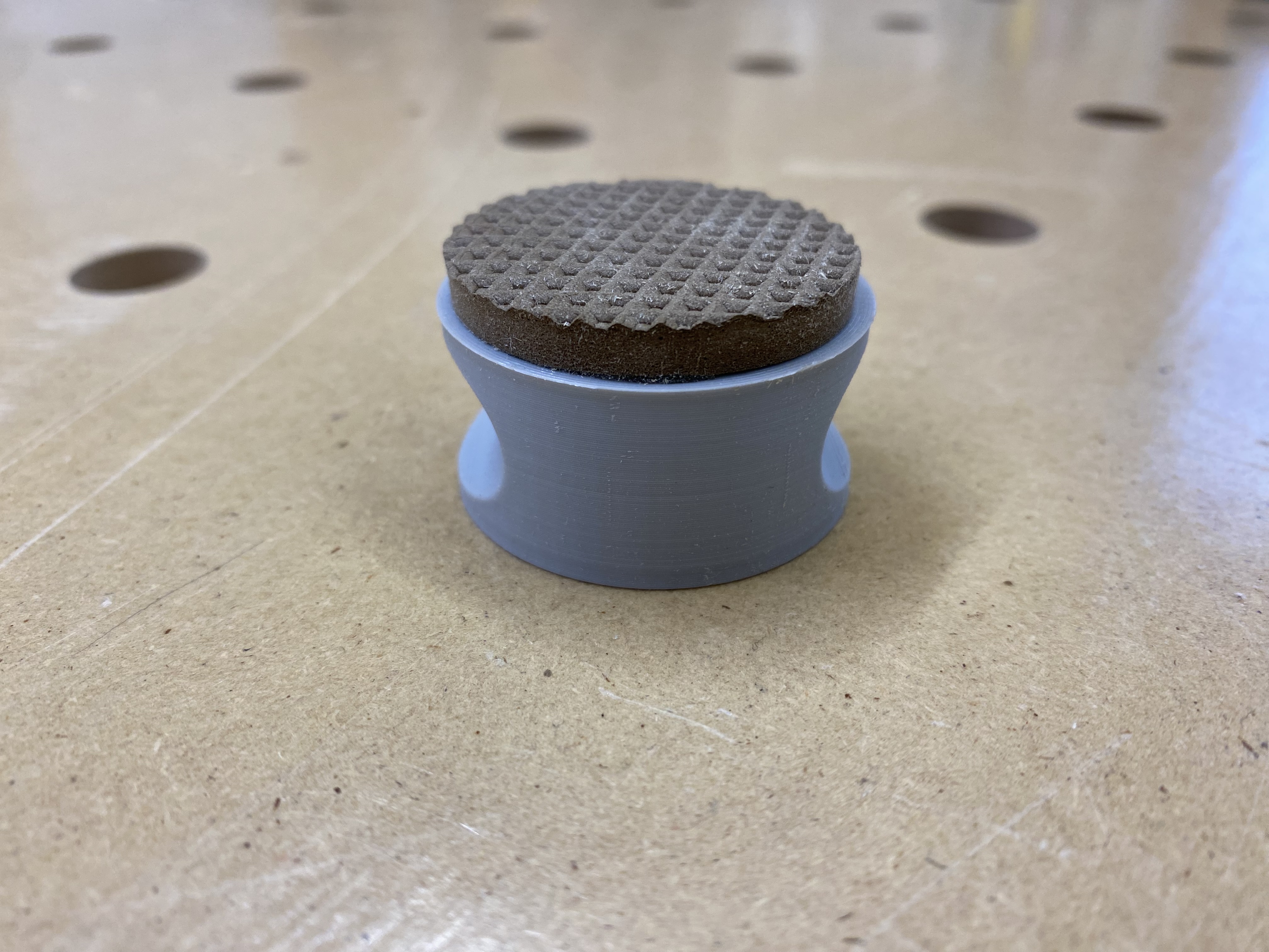 Miniatura 7 do modelo 3D Bench Dog for MFT table
