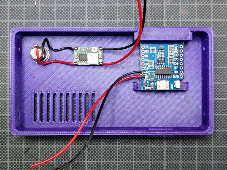 Miniatura 19 do modelo 3D BINARY wifi CLOCK