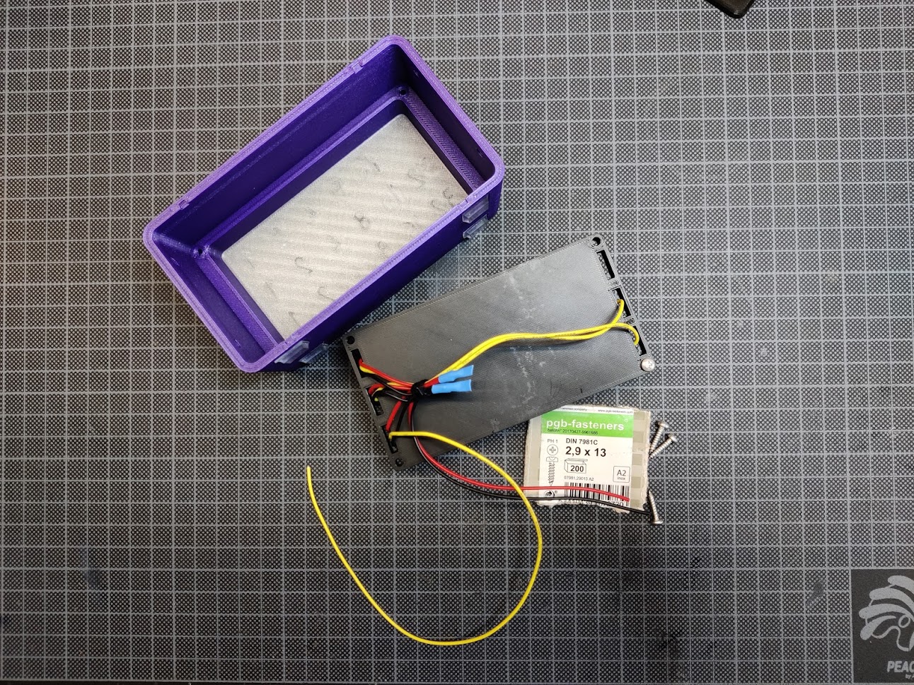 Miniatura 15 do modelo 3D BINARY wifi CLOCK