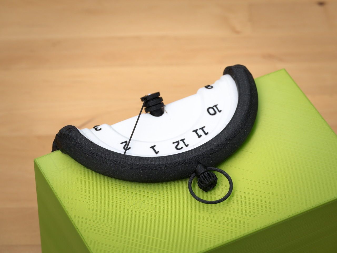 Miniatura 3 do modelo 3D Melting Dali Clock