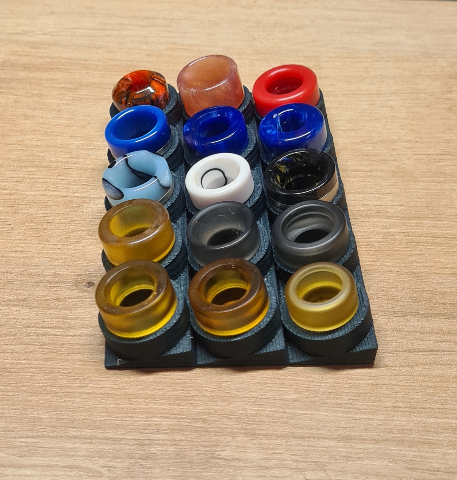 Drip Tip Display by Ein Huhn vom Huehnerhof Download free STL model