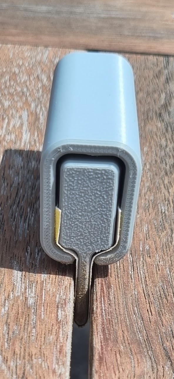 Crack Sanding Block