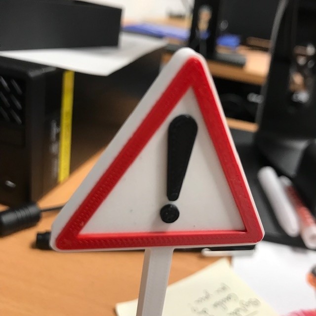 Panneau attention danger