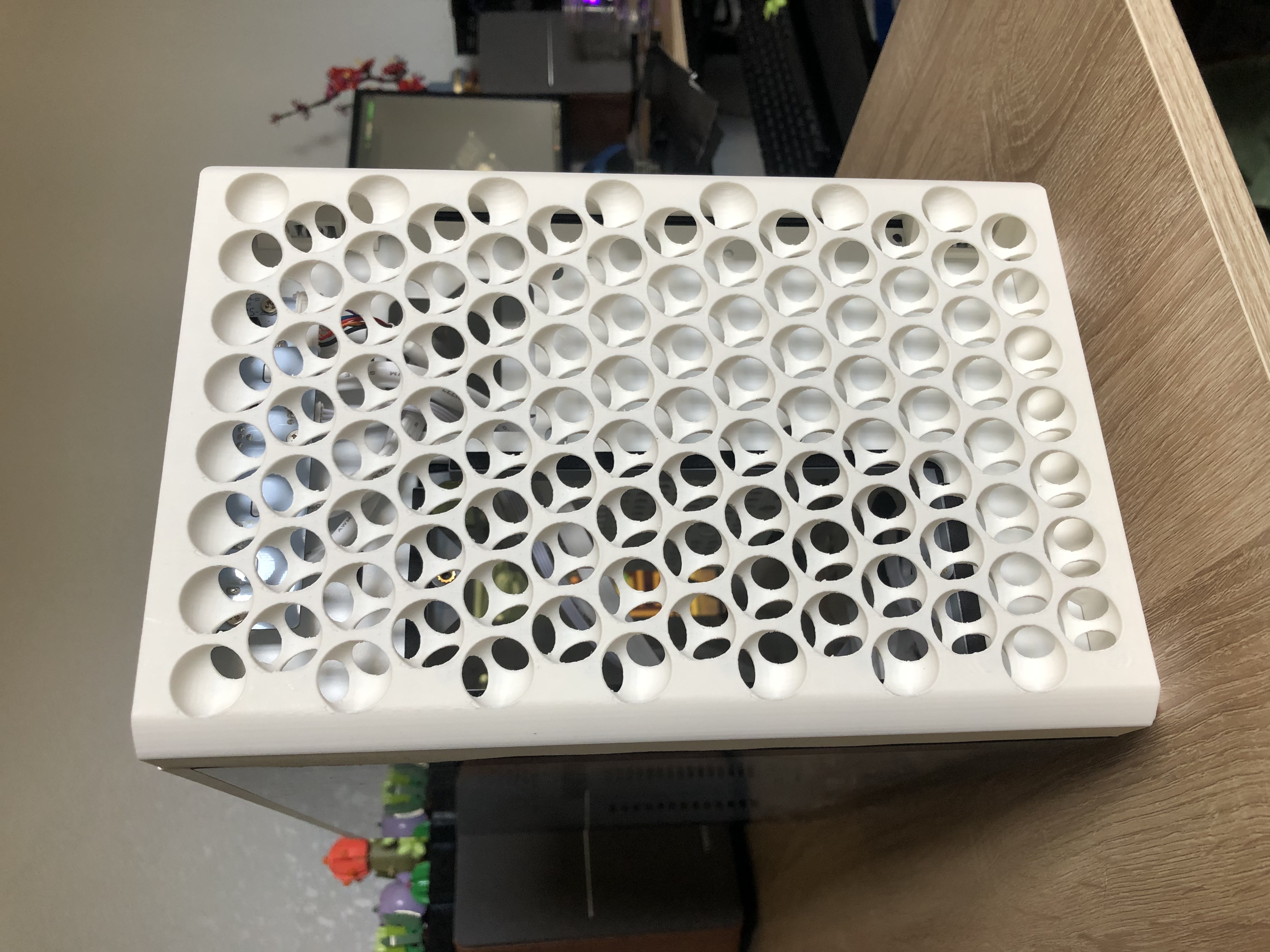 NR200 Mac-Grater Front Panel