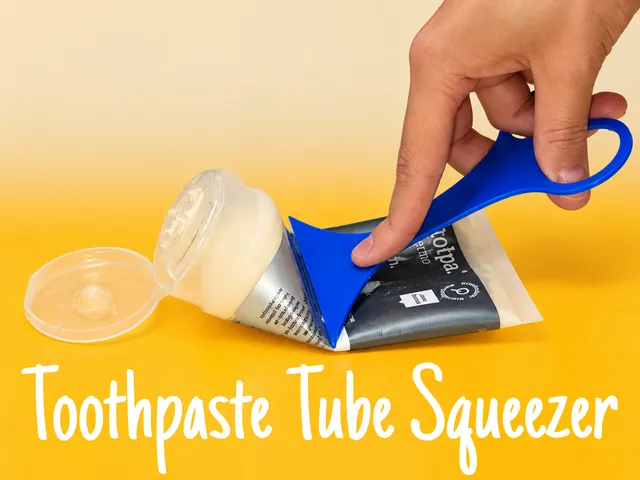 Toothpaste Tube Squeezer
